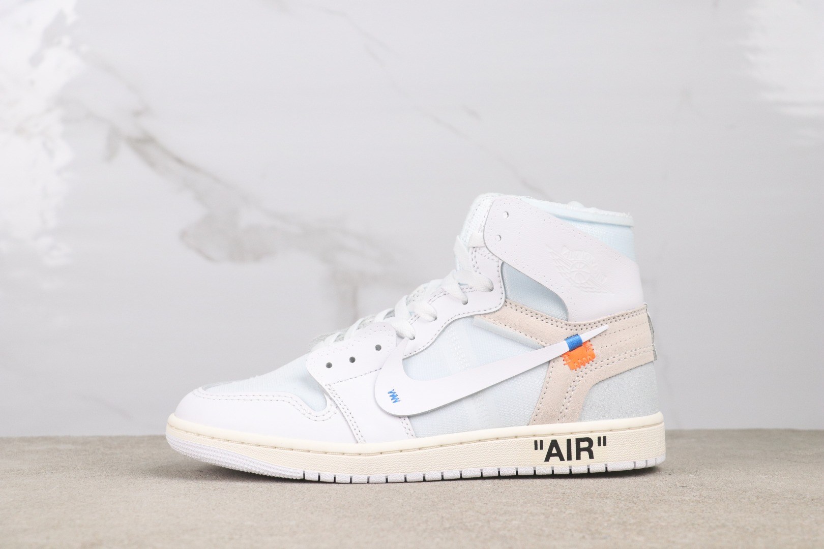 Air Jordan 1 High AA3834-100