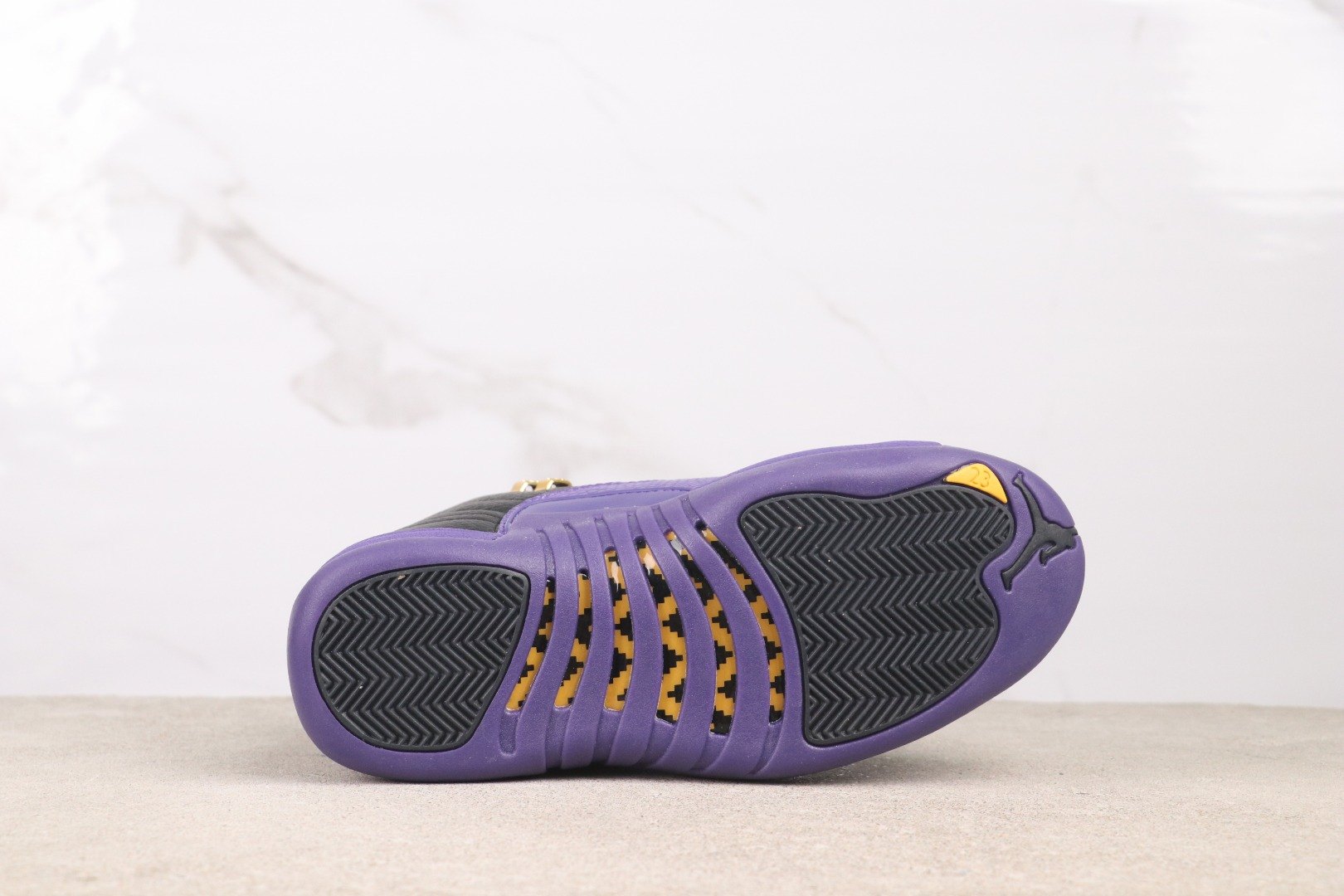 Air Jordan 12 “Field Purple” CT8013-057