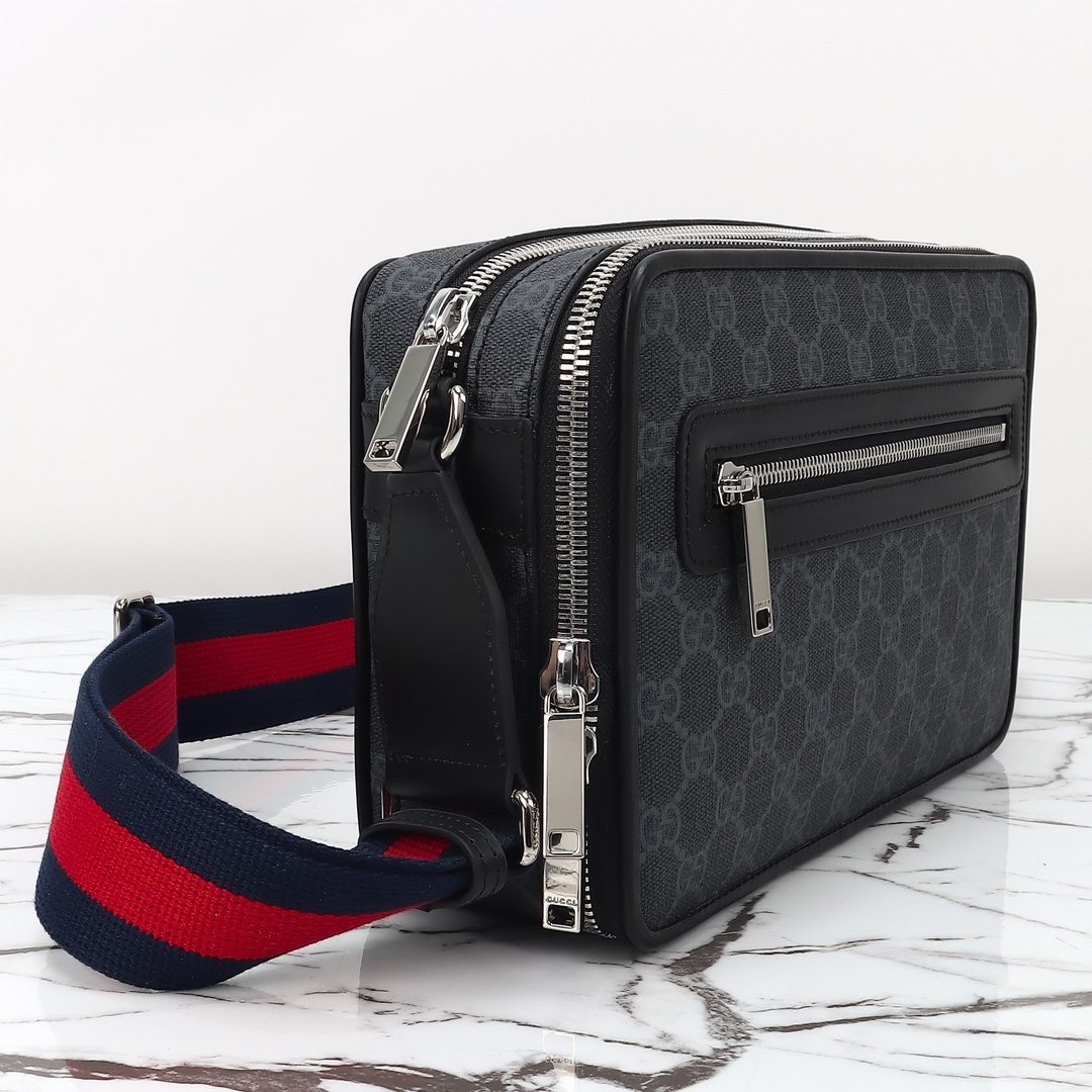 Gucci GG Black Medium Crossbody Bag — 822072