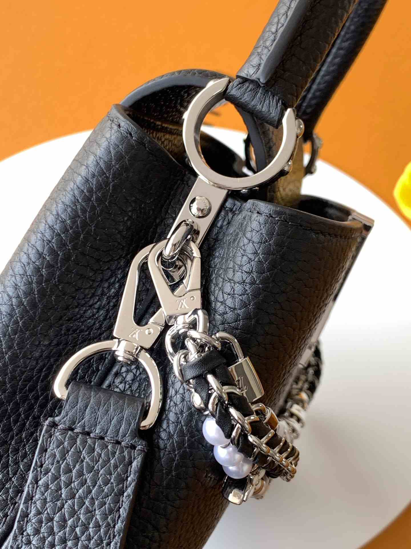 Louis Vuitton Capucines Mini Handbag — M11908
