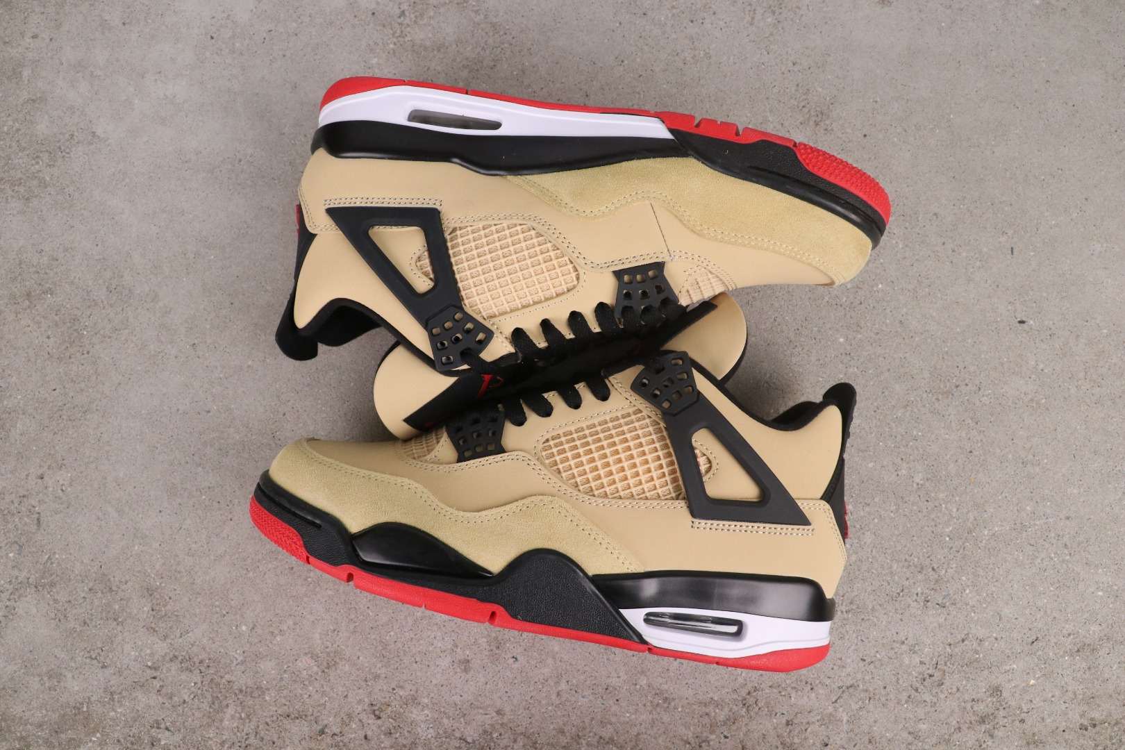AIR JORDAN 4 RETRO LH2094-200