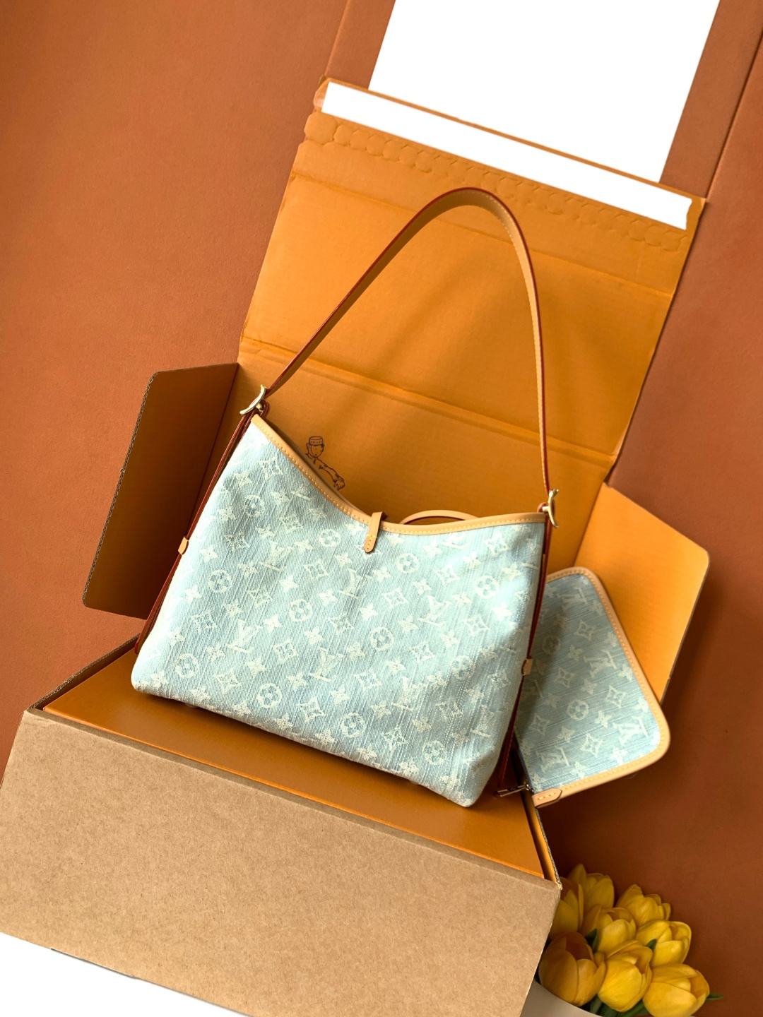 Louis Vuitton CarryAll-Style Shoulder Bag — M11462