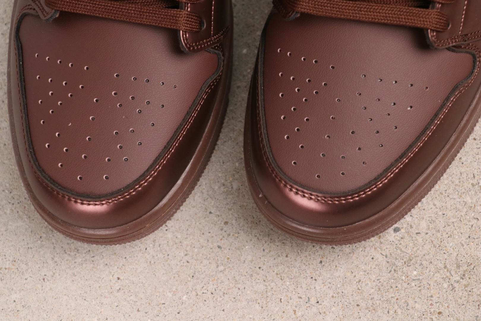 Air Jordan 1 Low IQ9787-262