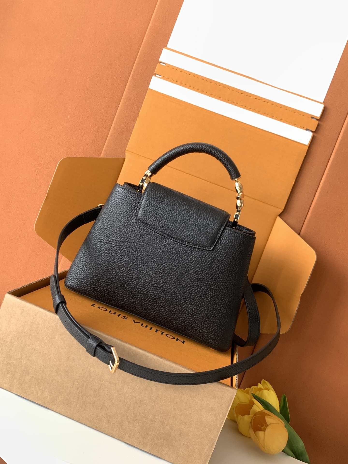 Louis Vuitton Capucines-Style Top-Handle Bag — M24698