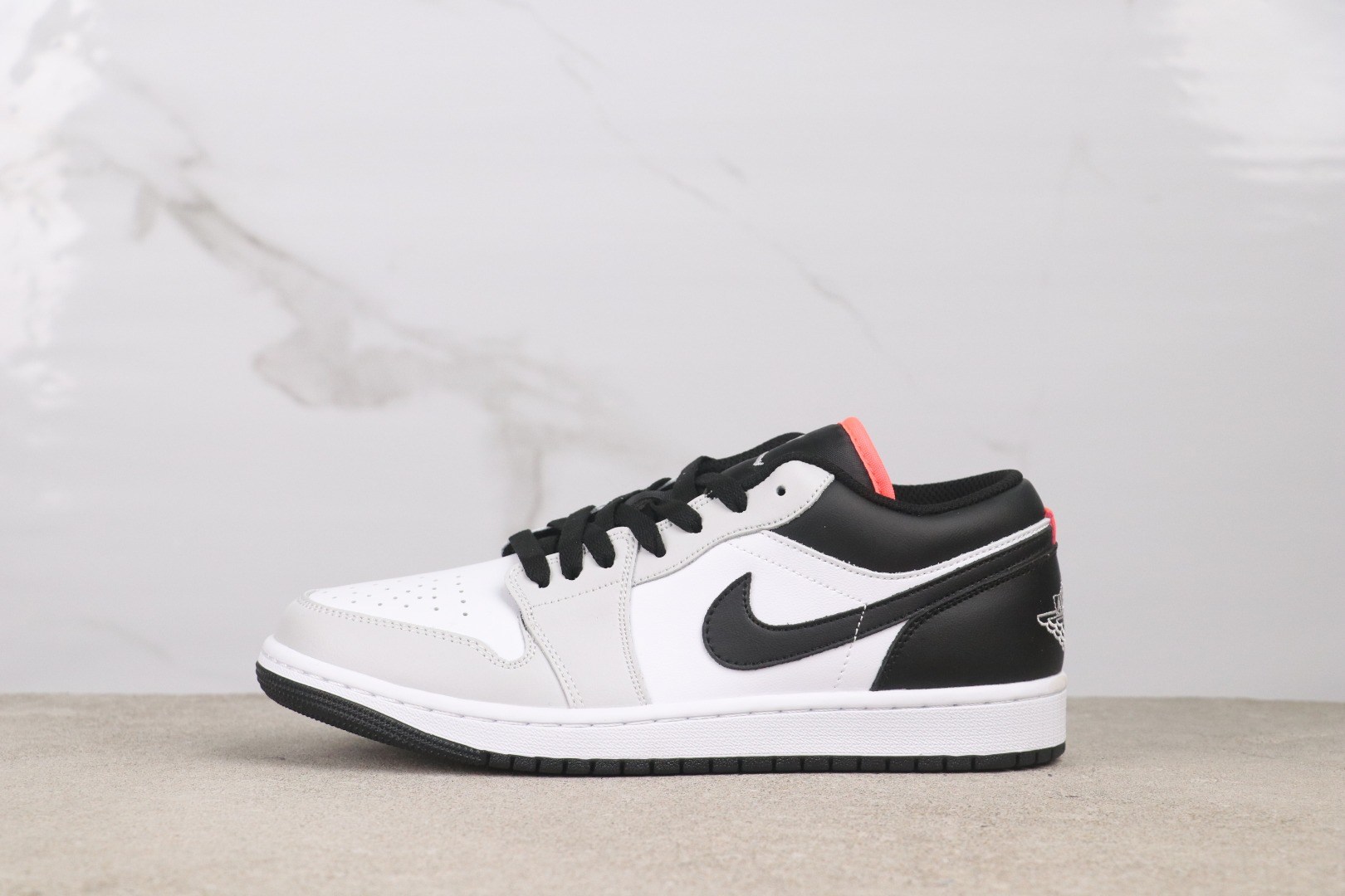Air Jordan 1 Low 553558-045