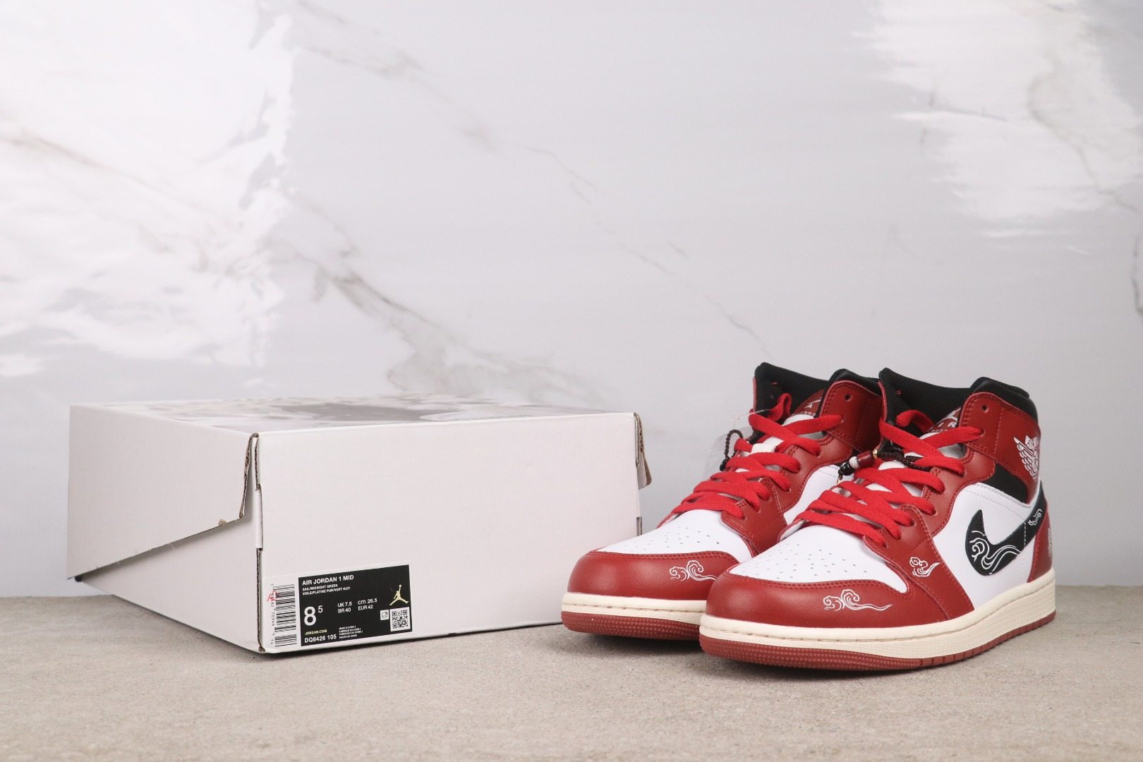 Air Jordan 1 Mid DQ8426-105