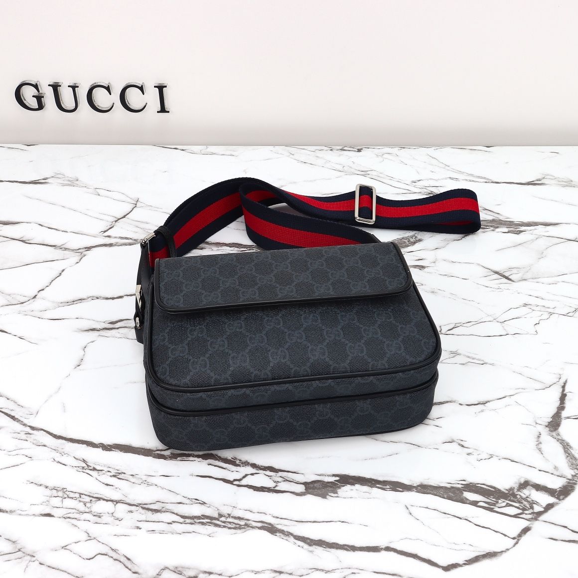Gucci GG Black Small Crossbody Bag — 795479