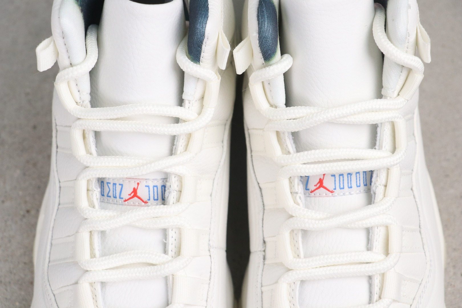 Air Jordan 11 “285” IO8959-133