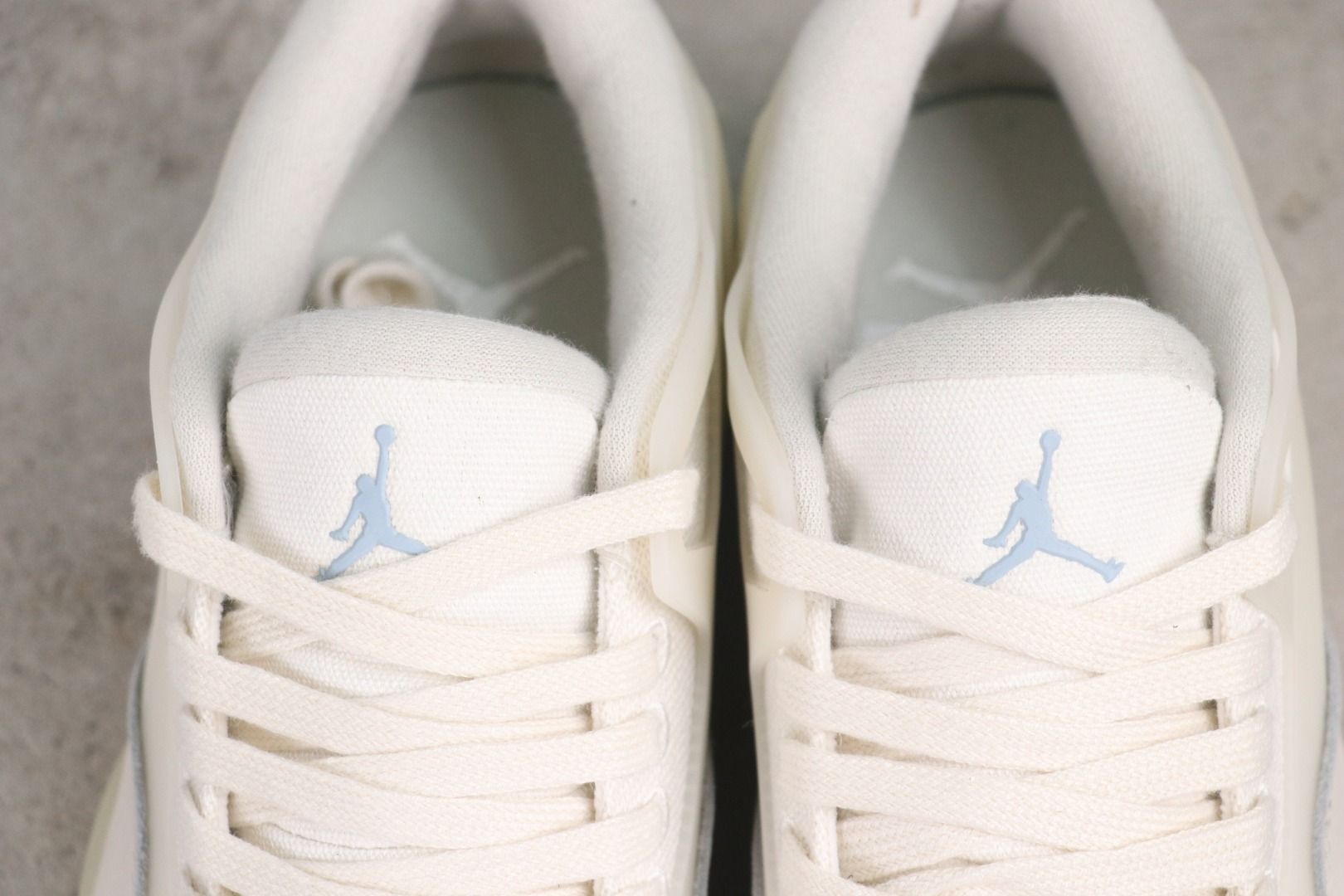 Air Jordan 4 RM IB8857-141