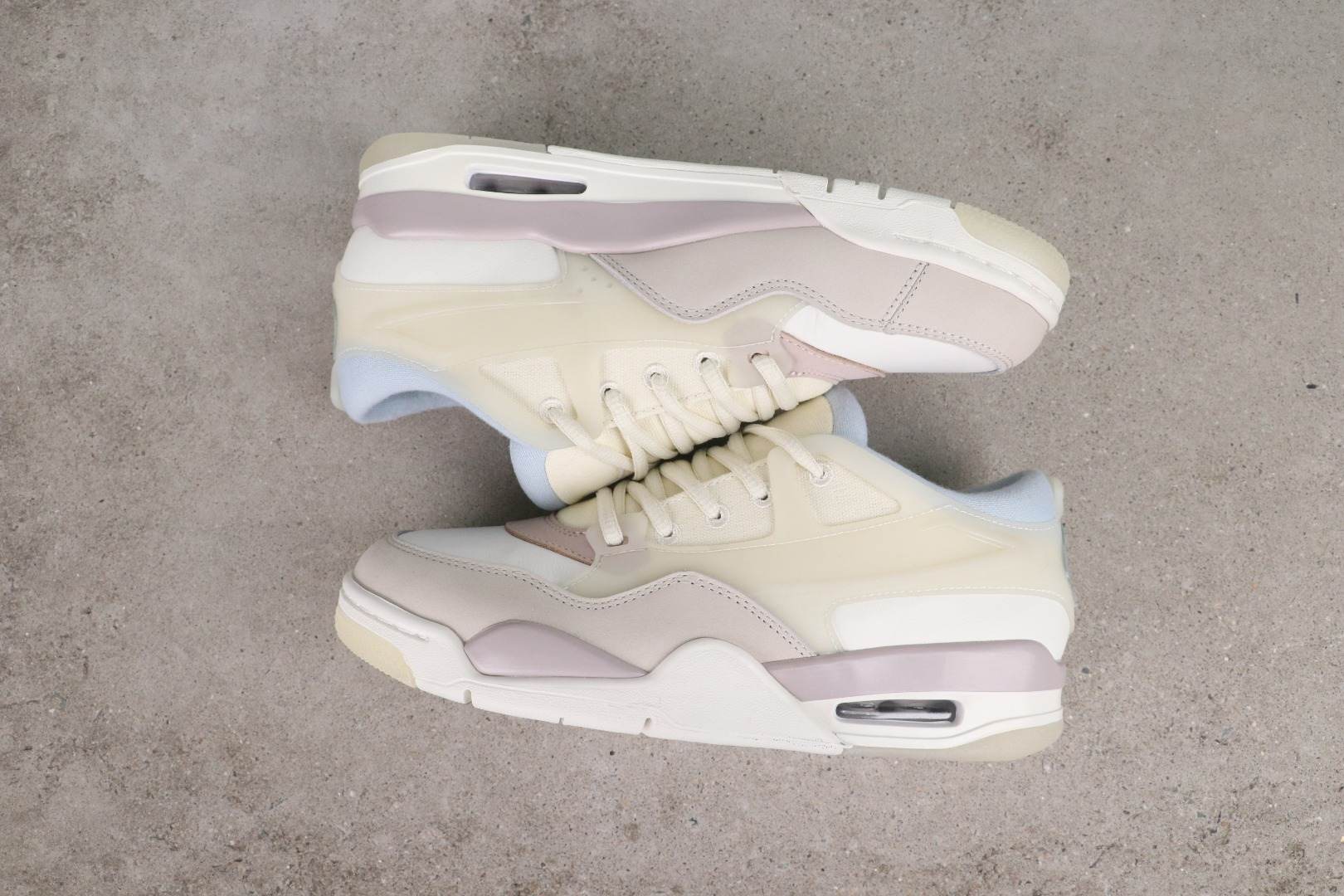 Air Jordan 4 RM IB8862-141