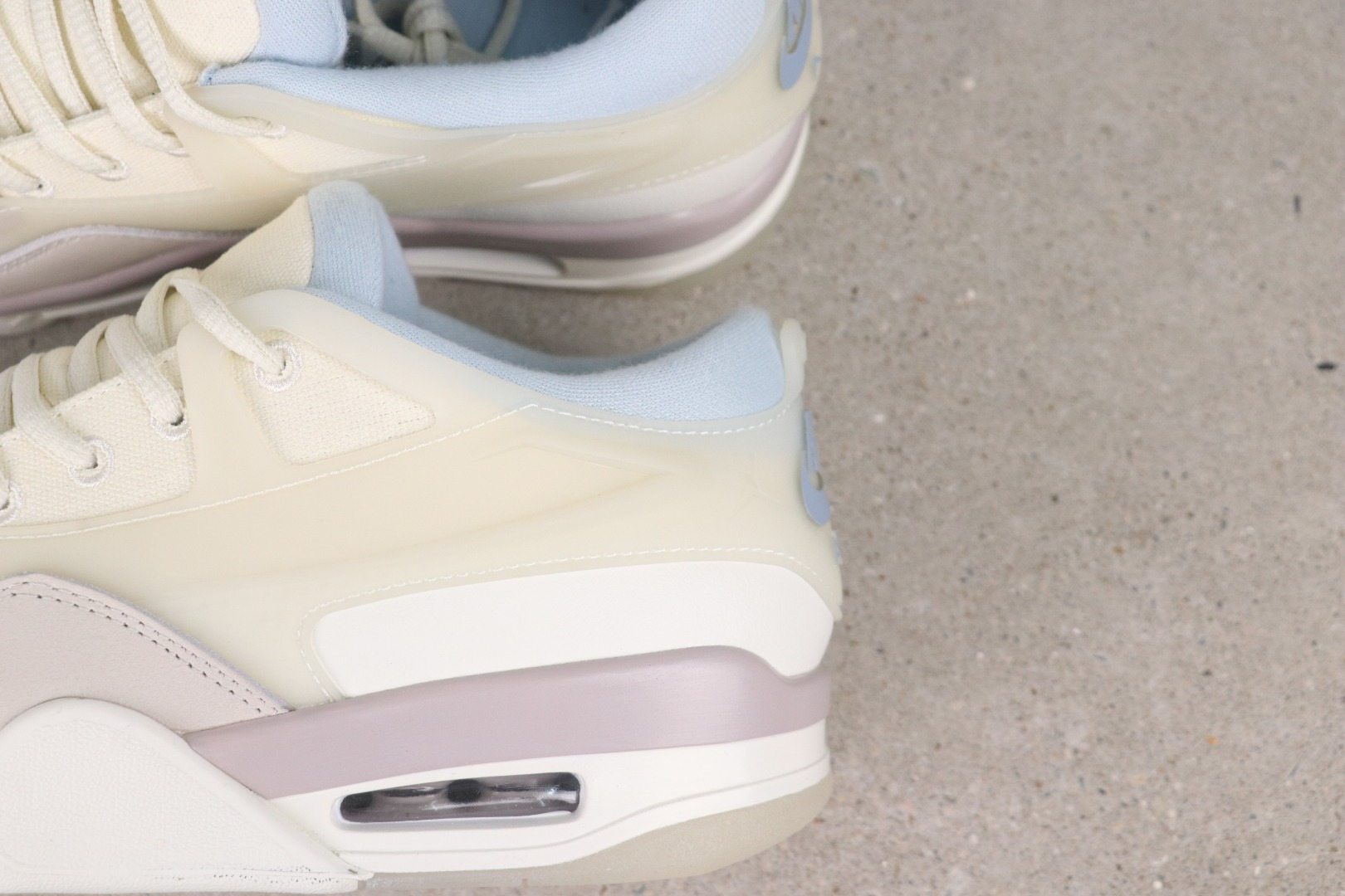 Air Jordan 4 RM IB8862-141