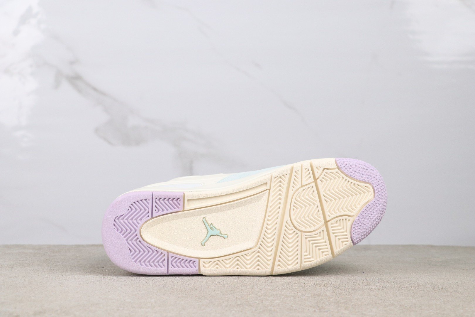 Air Jordan 4 RM IB7408-133