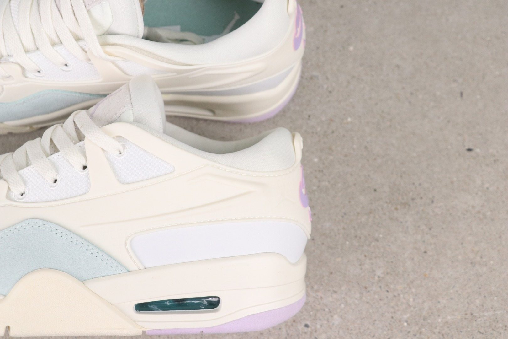 Air Jordan 4 RM IB7408-133