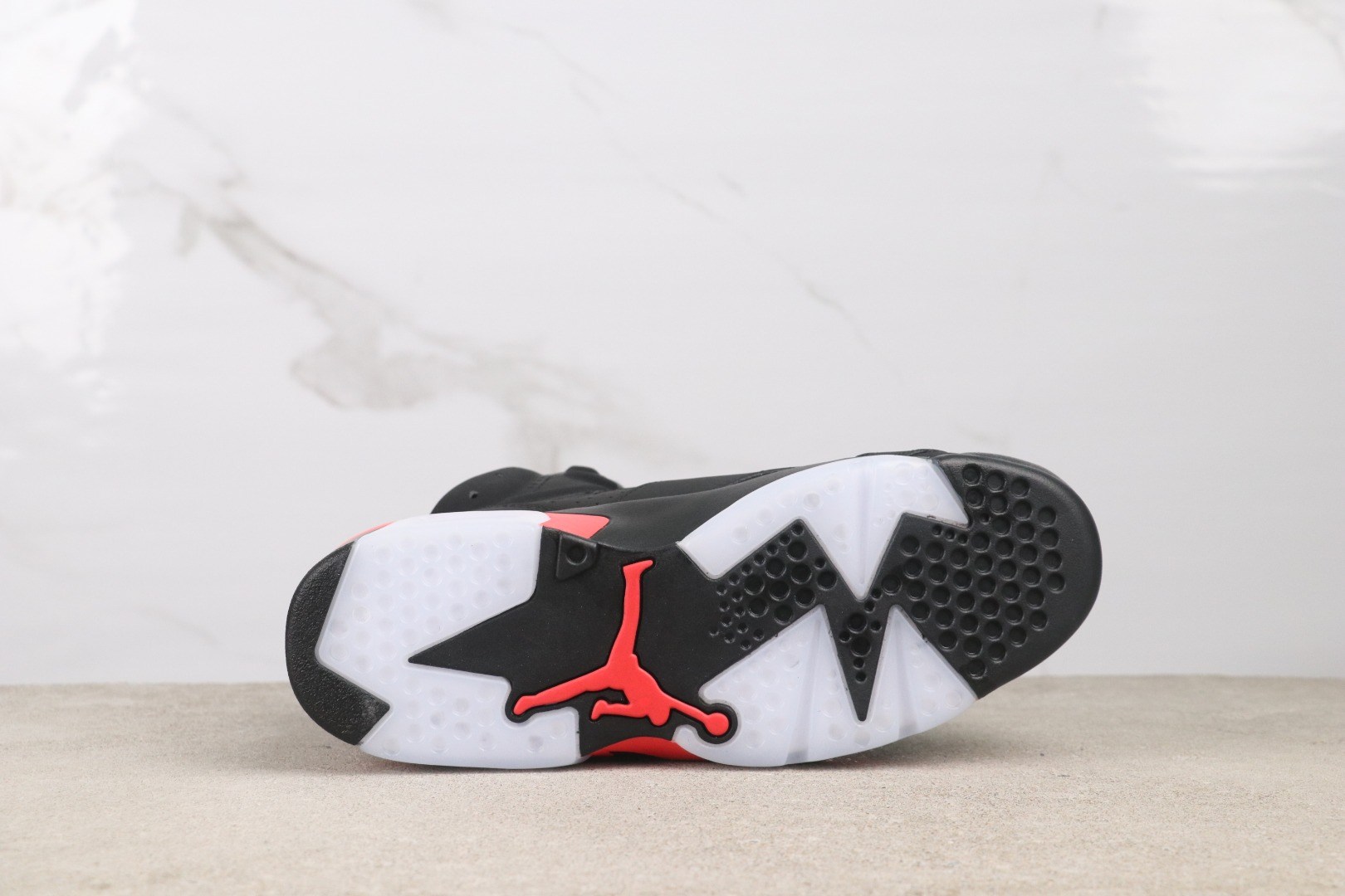 Air Jordan 6 “Reverse Infrared” CT8529-001