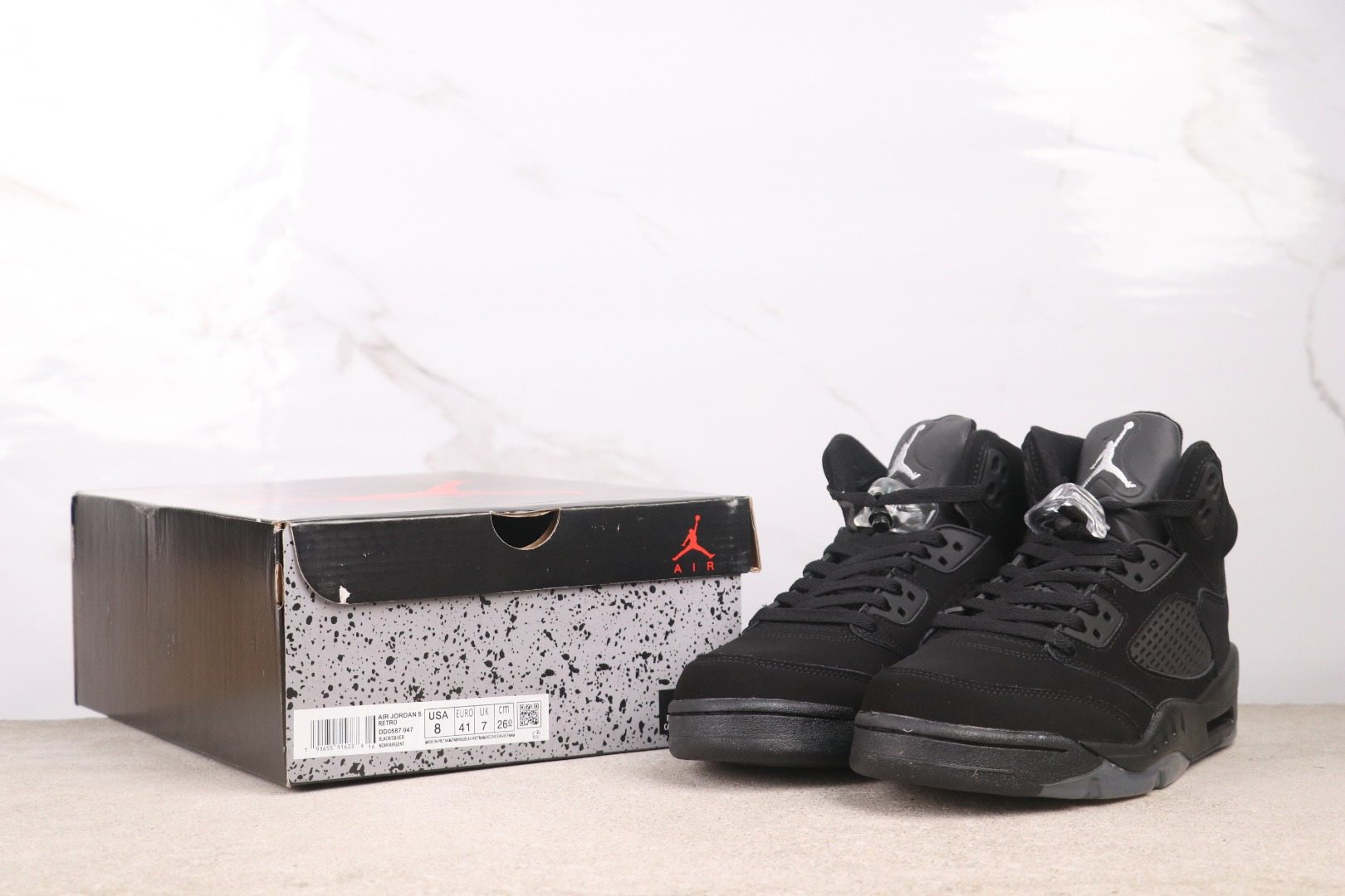 Air Jordan 5 “Black Cat” FZ2239-001