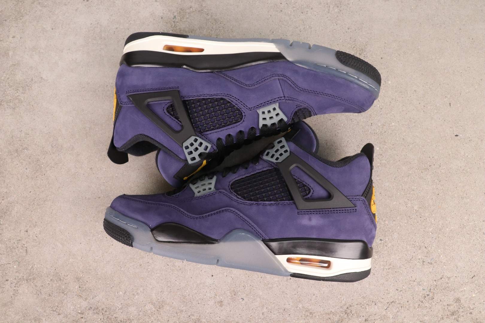 Air Jordan 4 OG “Lakers” FV5029-500