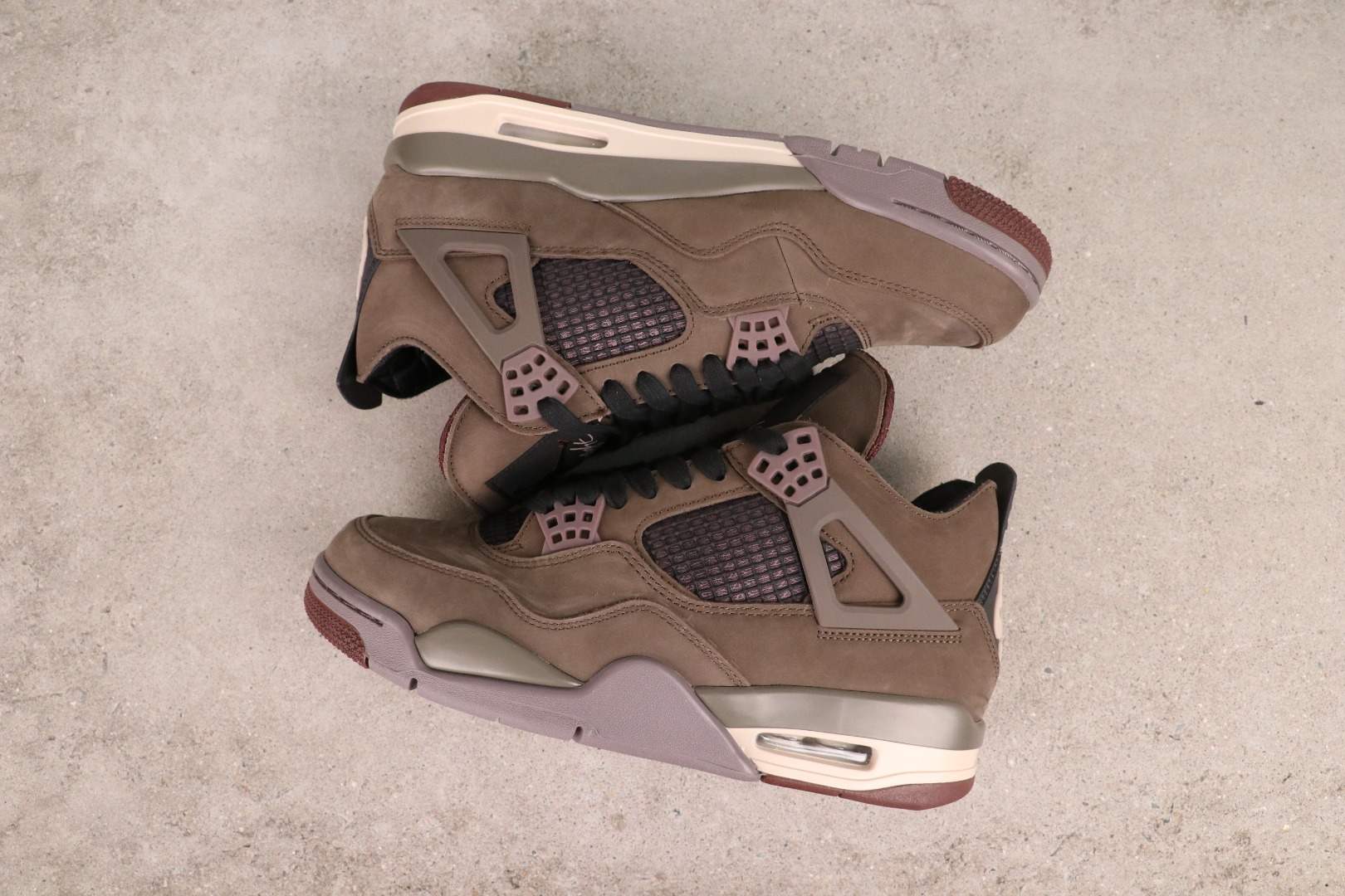 Air Jordan 4 “Dark Mocha” IF3102-200