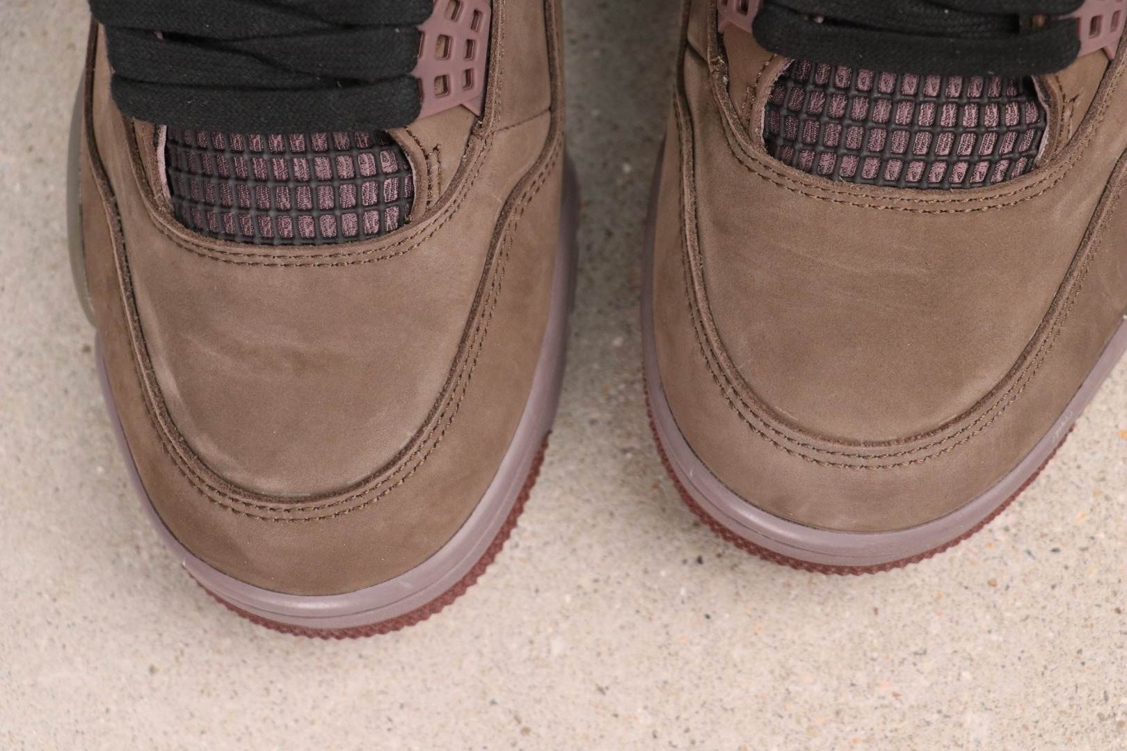 Air Jordan 4 “Dark Mocha” IF3102-200