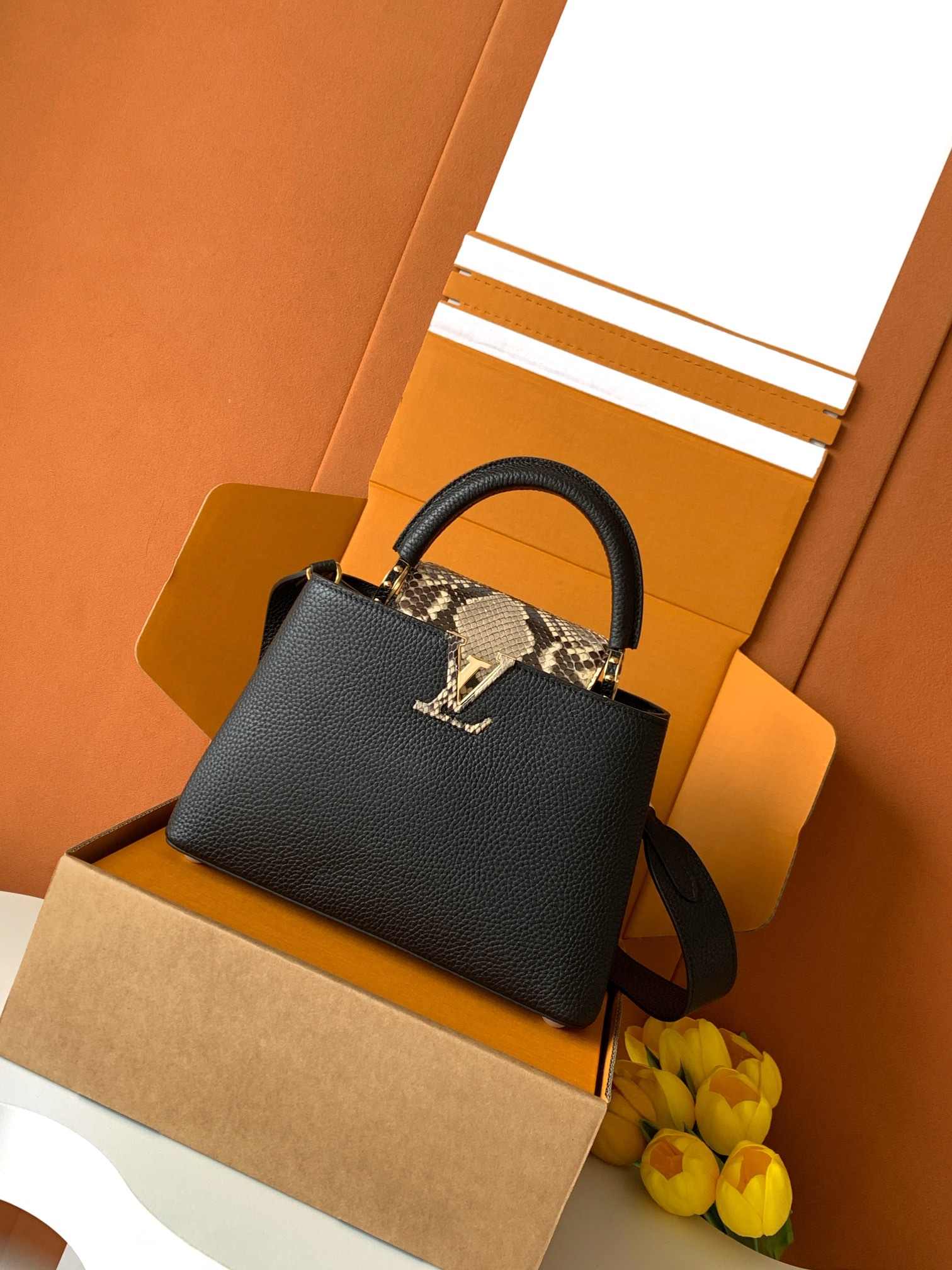 Louis Vuitton Capucines Top-Handle Bag — M81209