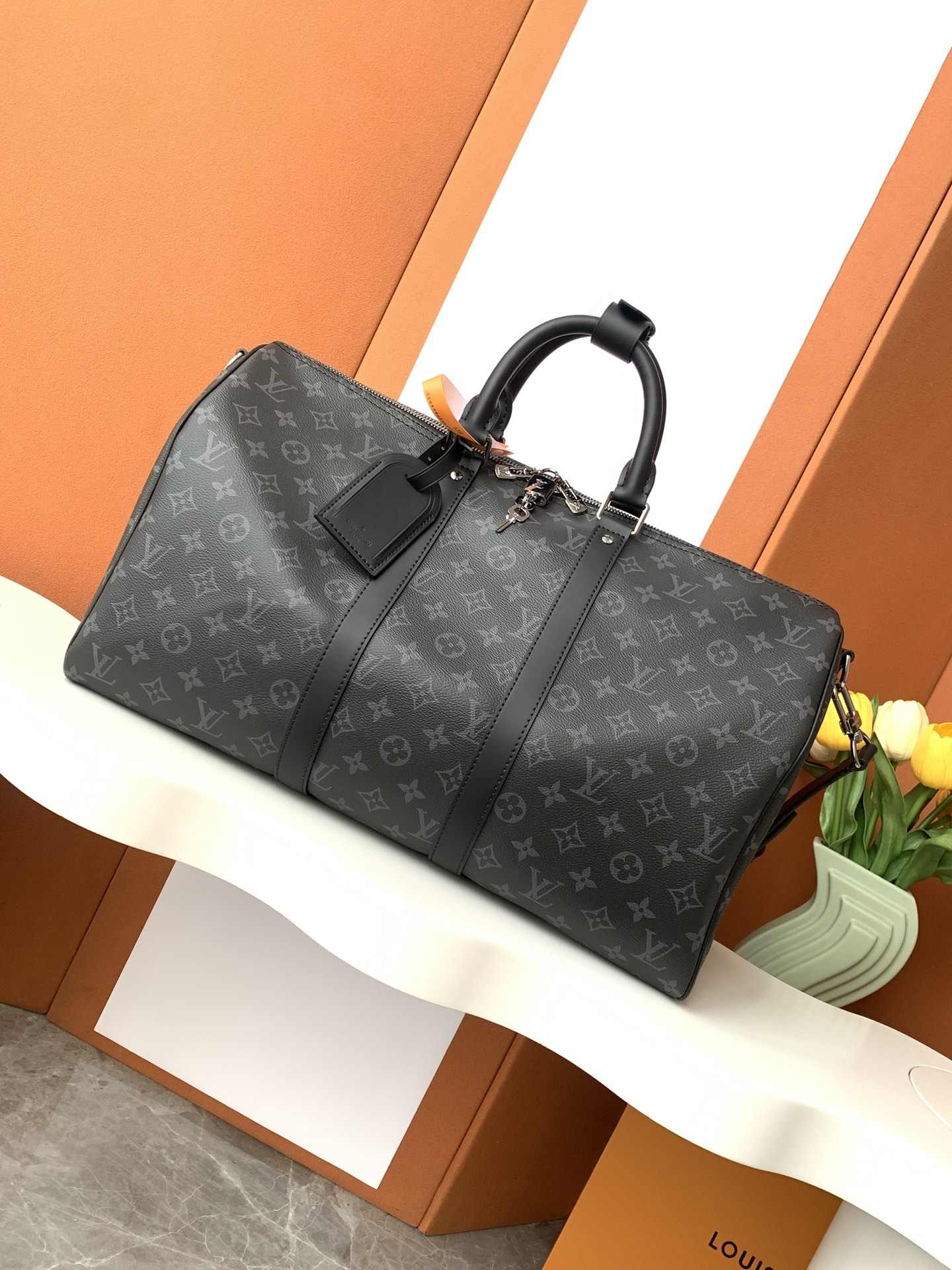 Louis Vuitton Keepall Bandoulière 45 — Monogram Eclipse — M40569