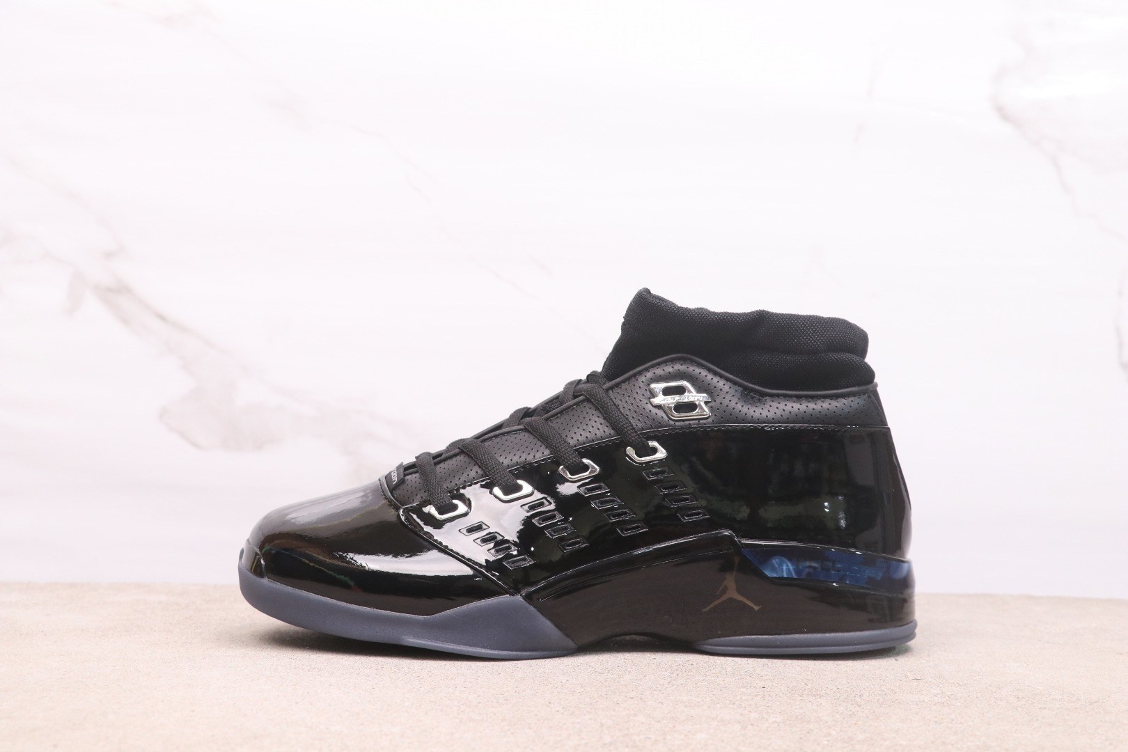 Air Jordan 17 Low “Black Patent” IV7640-001