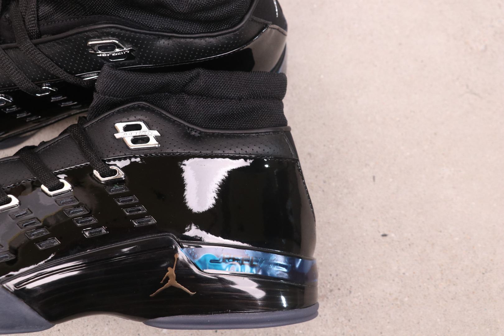 Air Jordan 17 Low “Black Patent” IV7640-001