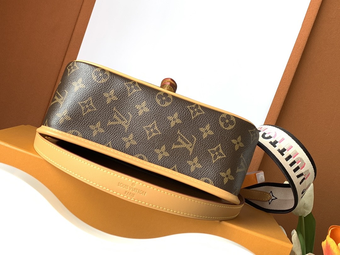 Louis Vuitton Diane — M45985