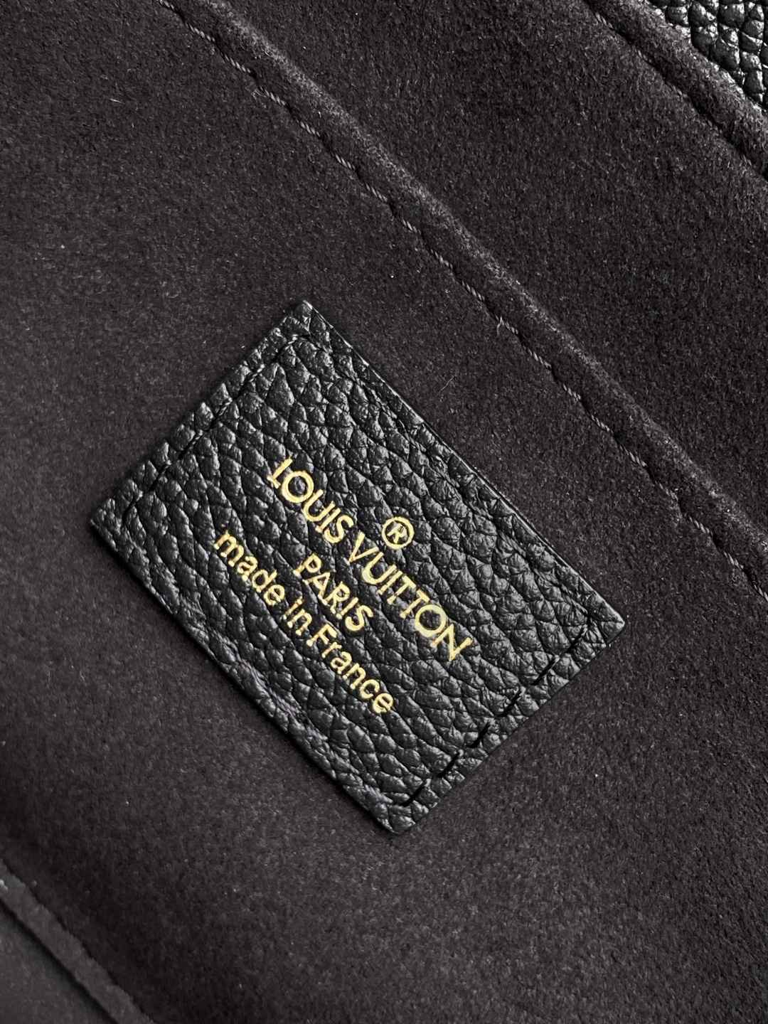 Louis Vuitton Madeleine BB — M45977