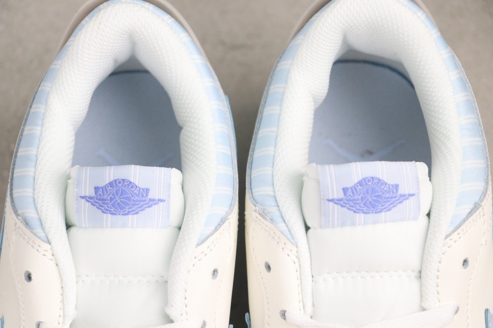 AIR JORDAN LEGACY IR7563-141