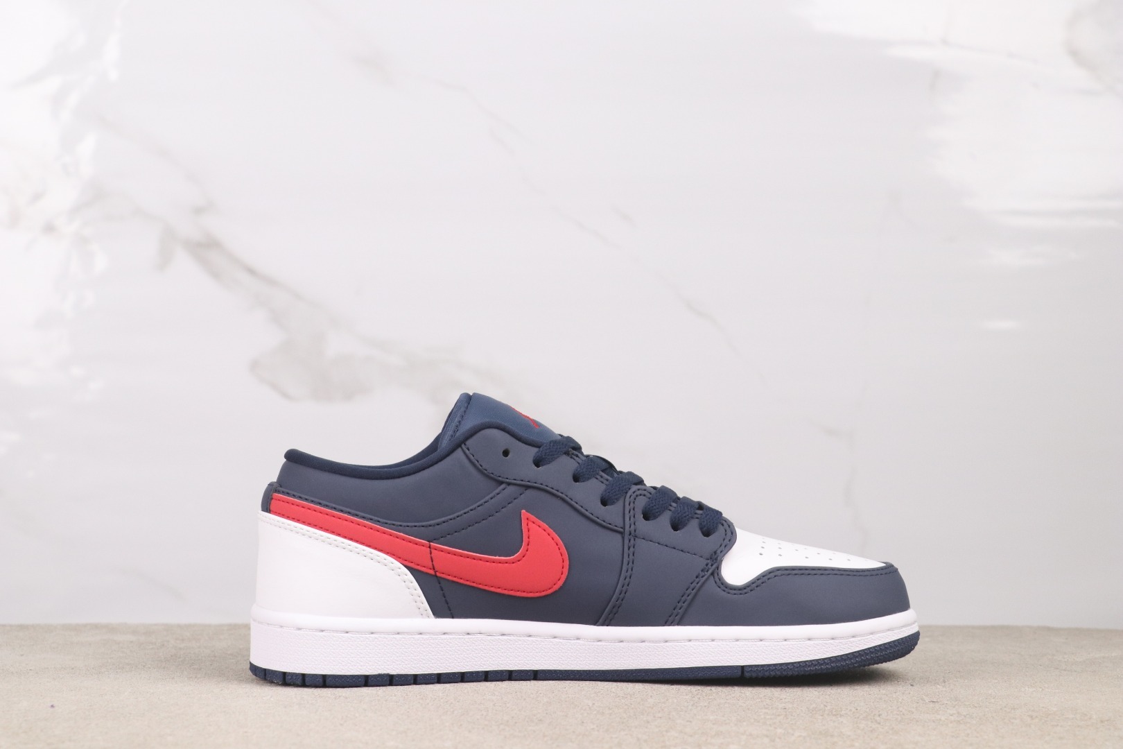 Air Jordan 1 LOW“EQUALITY” CZ8454-400