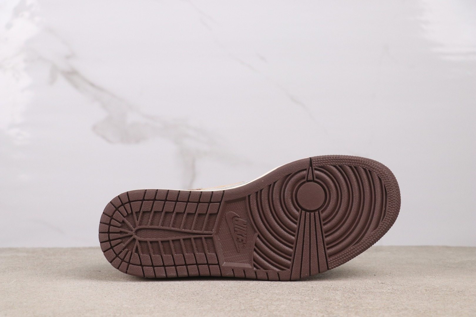 AIR JORDAN 1 HIGH OG SP IQ5321-121