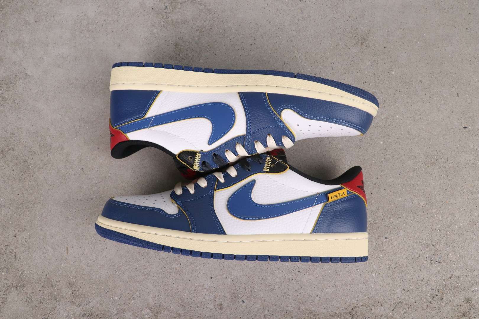 Air Jordan 1 Low OG SP HQ6998-146