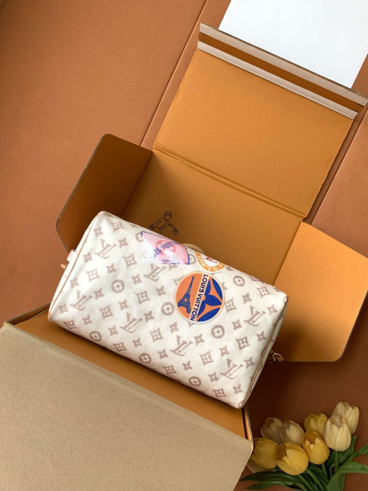 Louis Vuitton Speedy Soft 30 Boston Bag — M14587