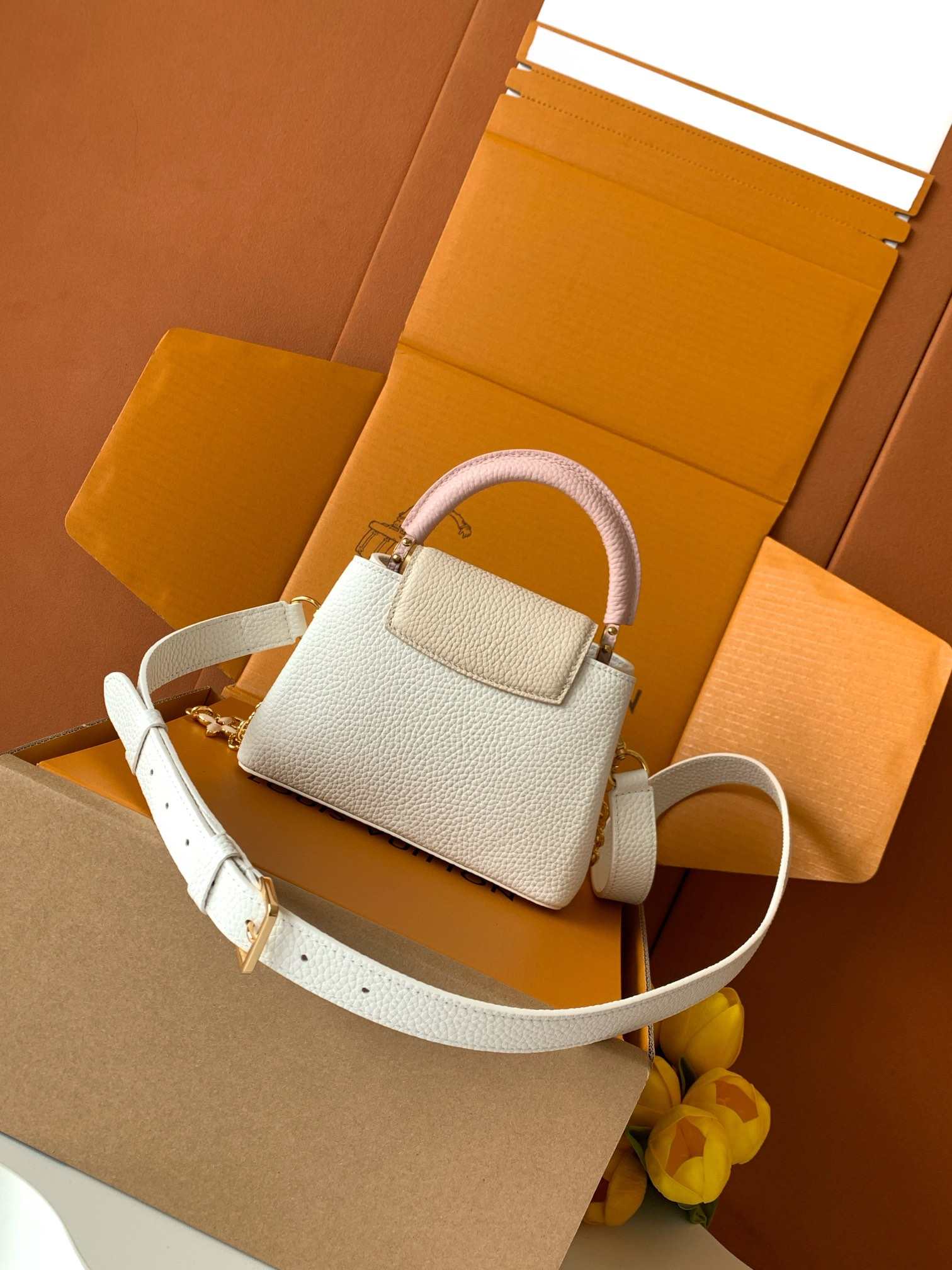 Louis Vuitton Capucines Mini-Style Top-Handle Bag — M11342