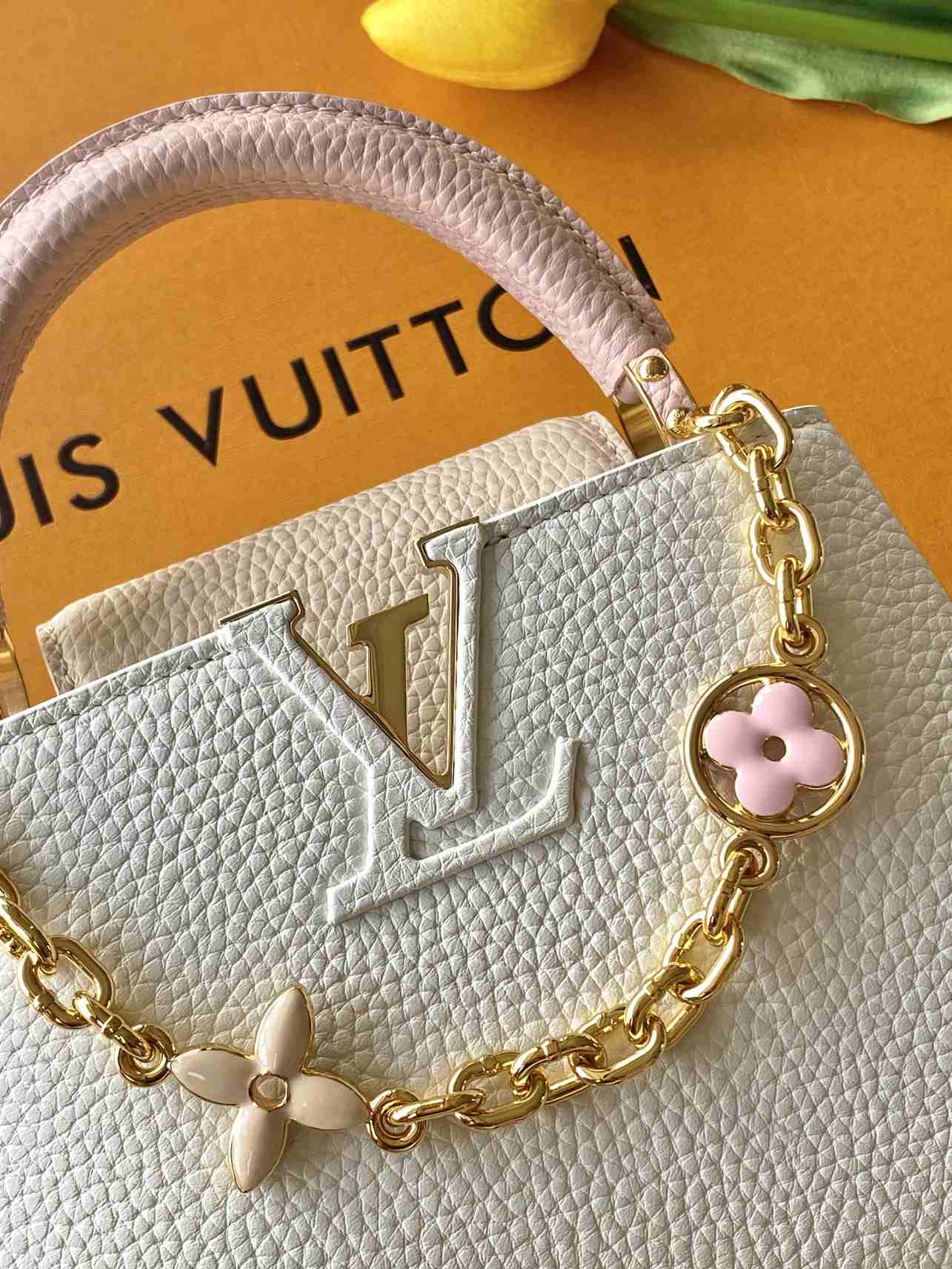 Louis Vuitton Capucines Mini-Style Top-Handle Bag — M11342