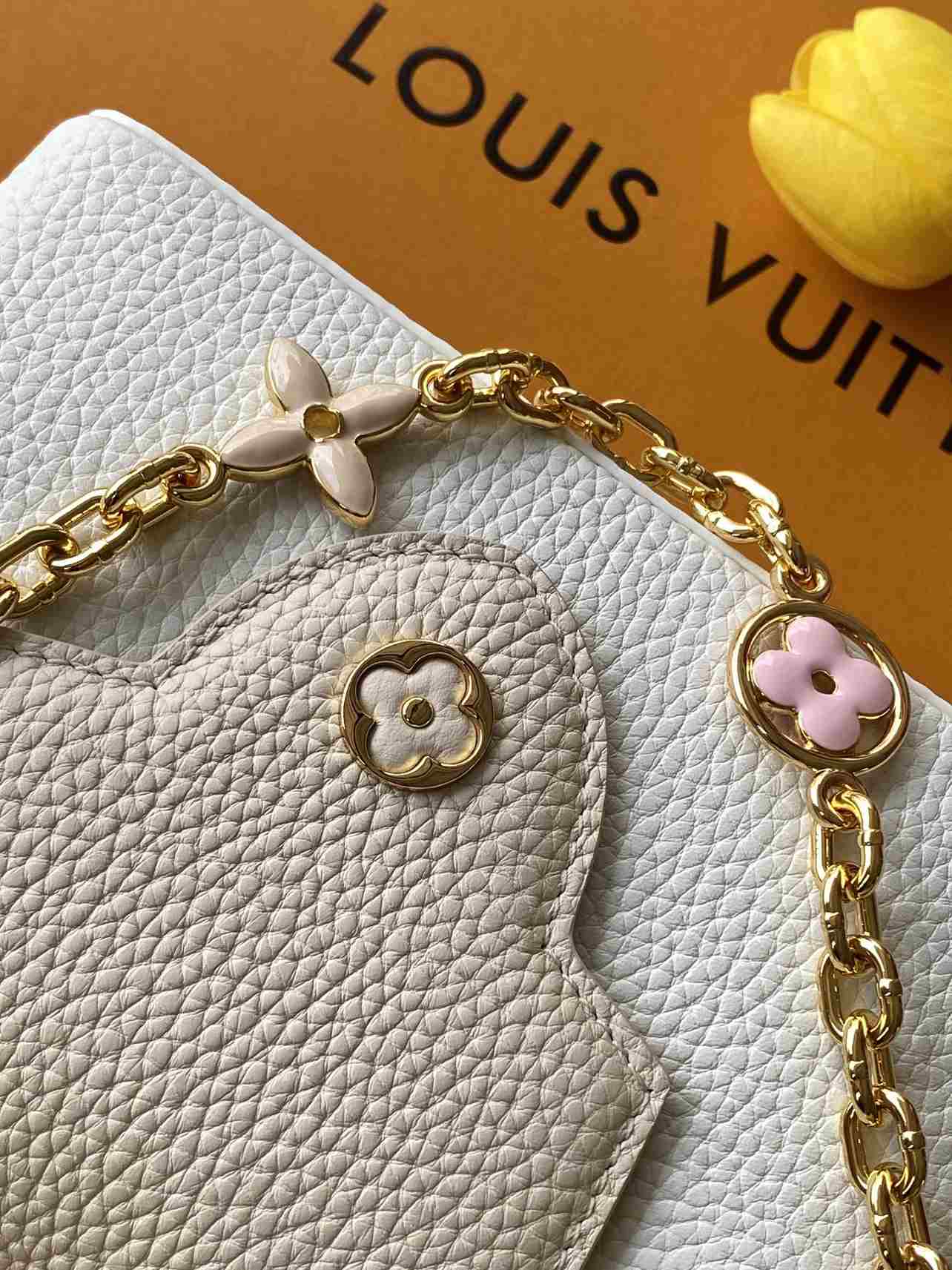 Louis Vuitton Capucines Mini-Style Top-Handle Bag — M11342