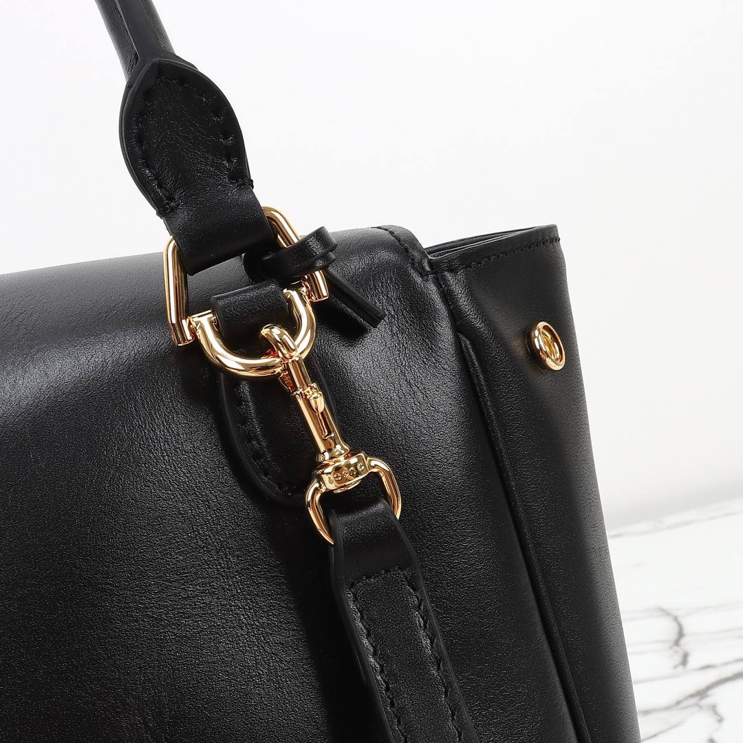 Gucci Paparazzo Medium Top Handle Bag — 875018