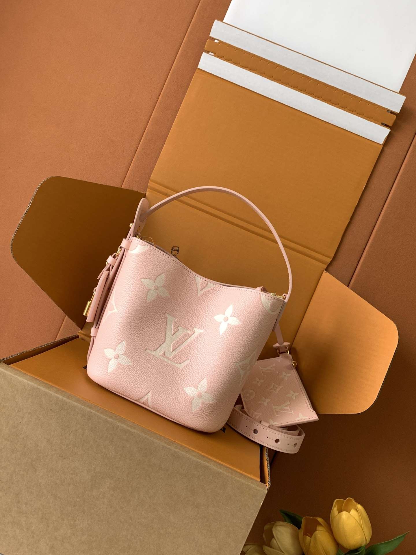 Louis Vuitton All In BB Bucket Bag — M14356, Product 25557