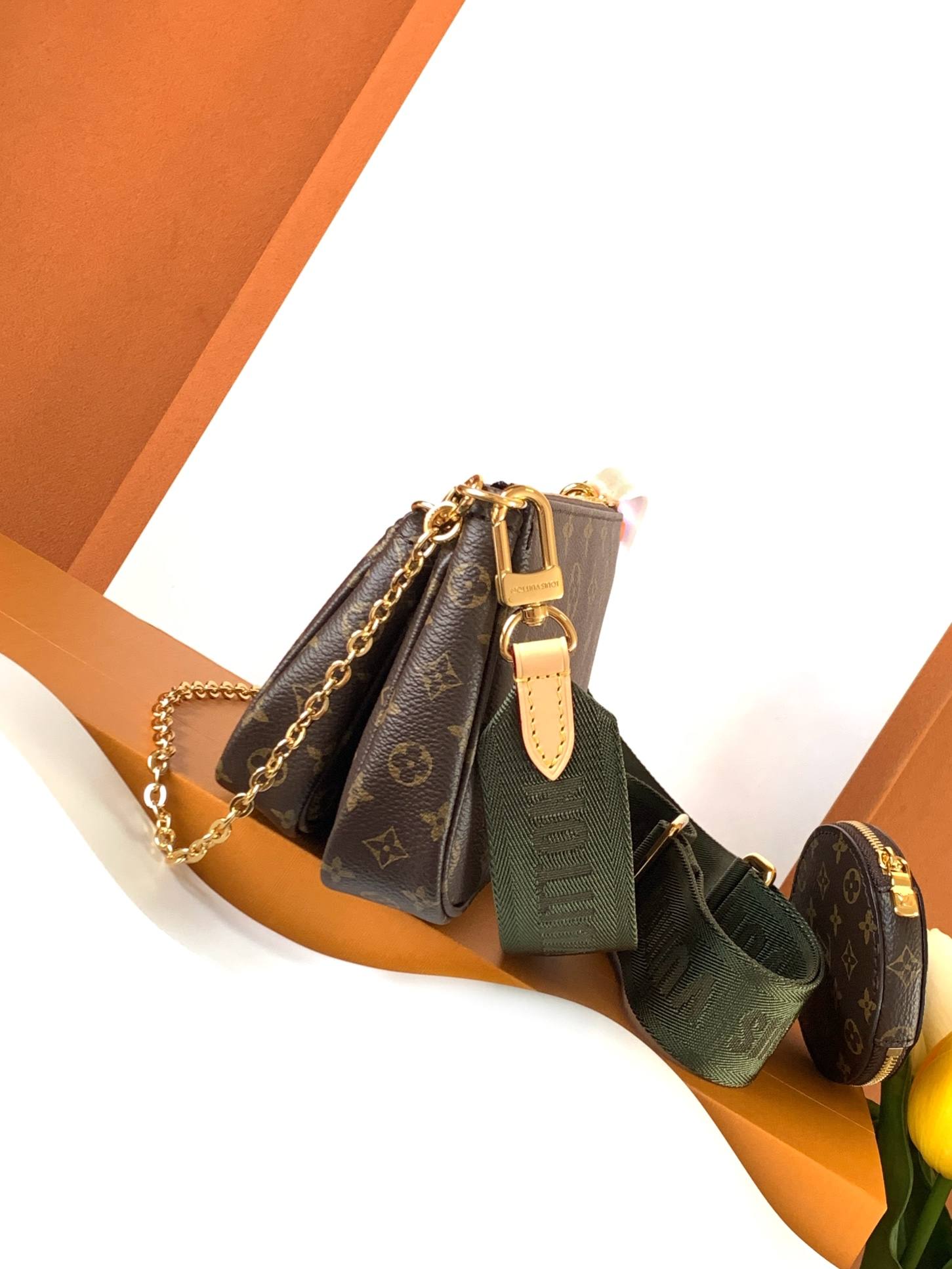 Louis Vuitton Multi Pochette Accessoires Bag — M44813