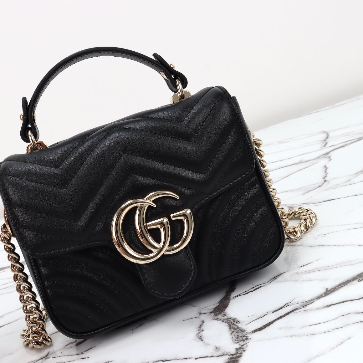 Gucci GG Marmont Mini Top-Handle Bag — 811238