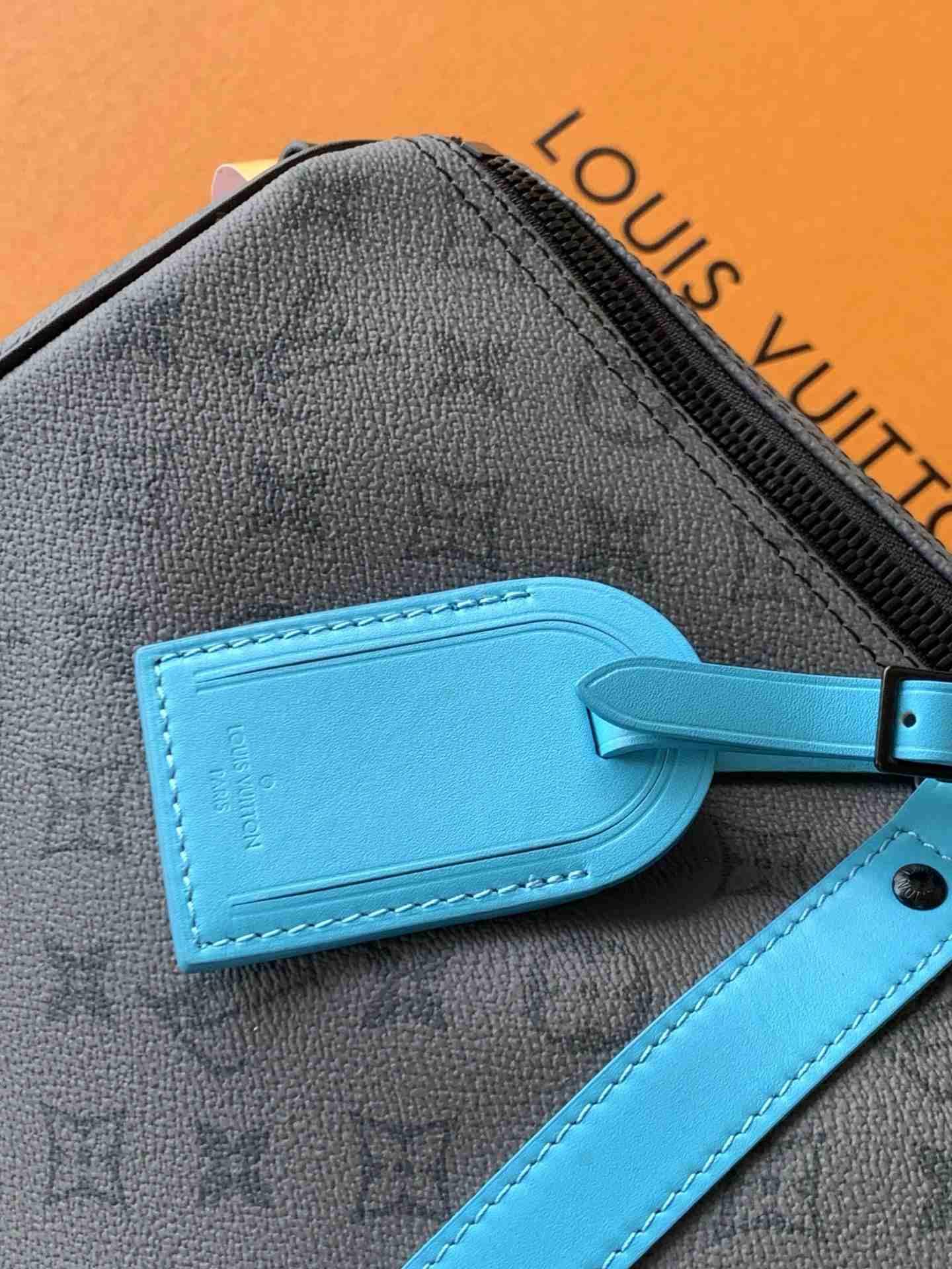 Louis Vuitton Keepall Bandoulière 45 — M11481