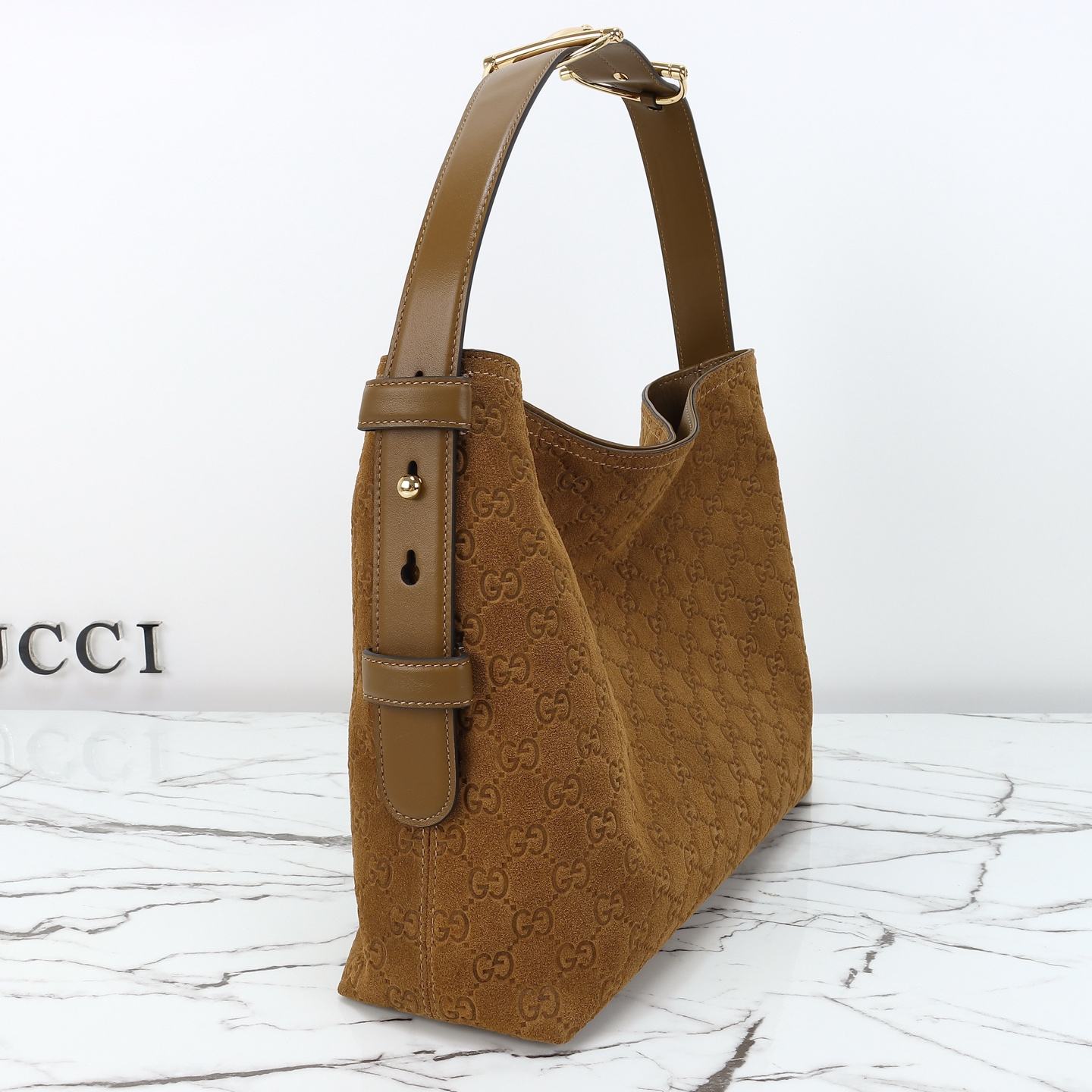Gucci Beatrix Medium Tote Bag — 850926