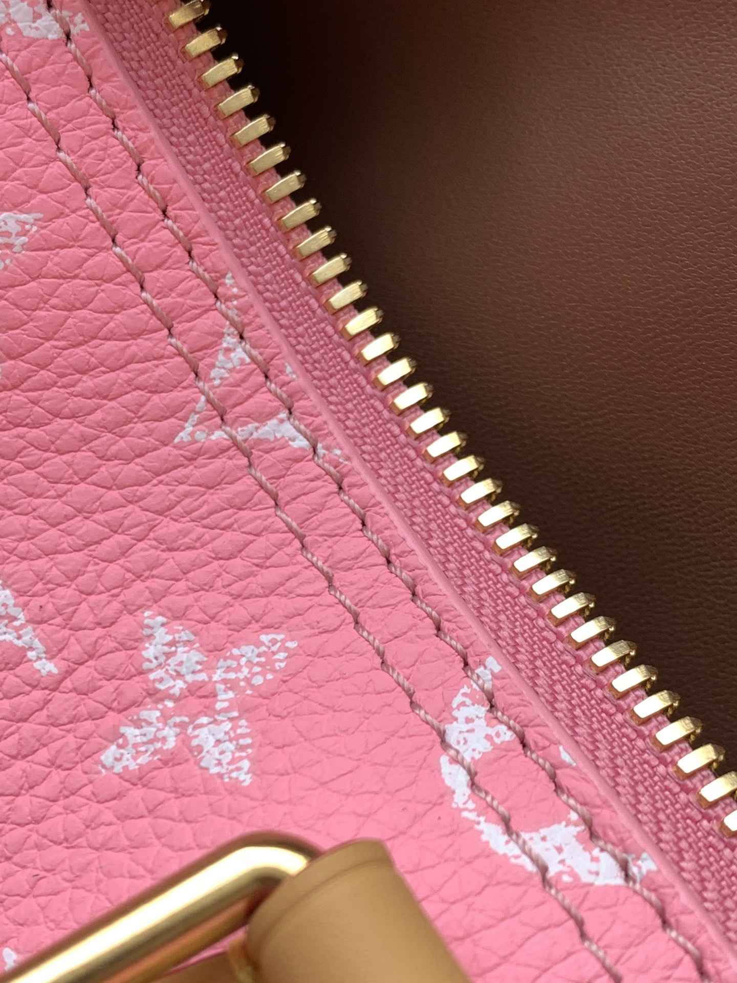 Louis Vuitton Speedy P9 Bandoulière 25 Damoflage Pink Sakura — M15279