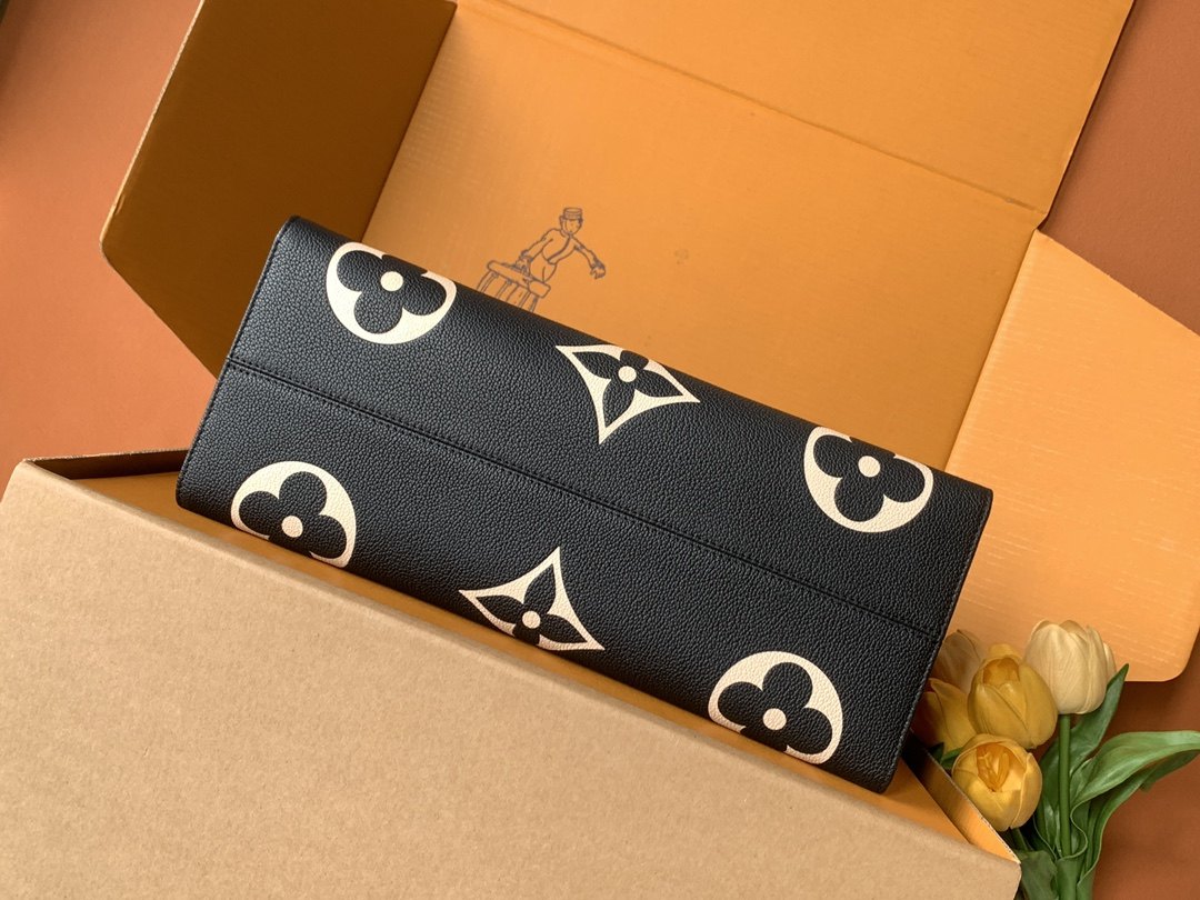 Louis Vuitton OnTheGo MM Black/Beige — M45495