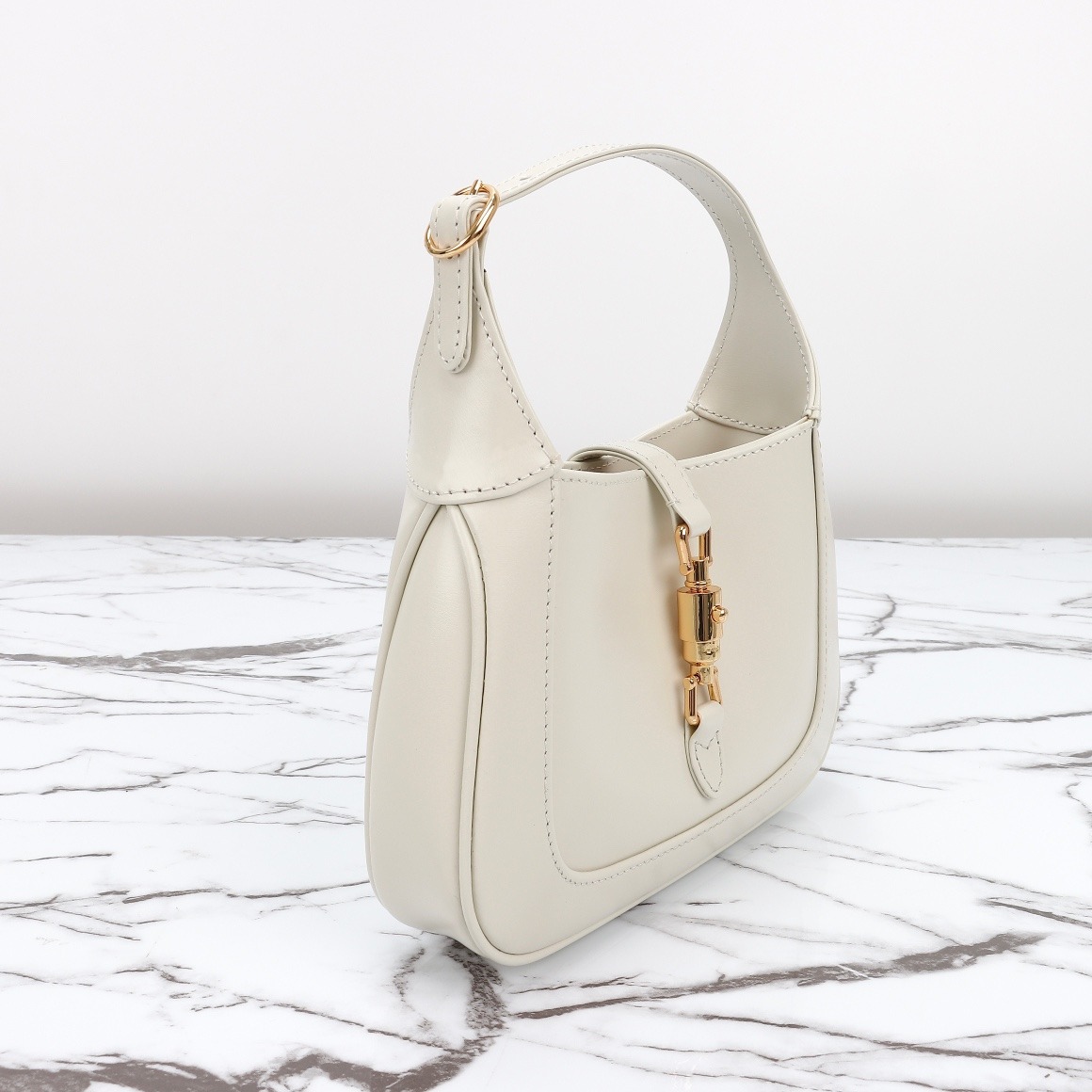 Gucci Jackie 1961 Mini Shoulder Bag — 637091