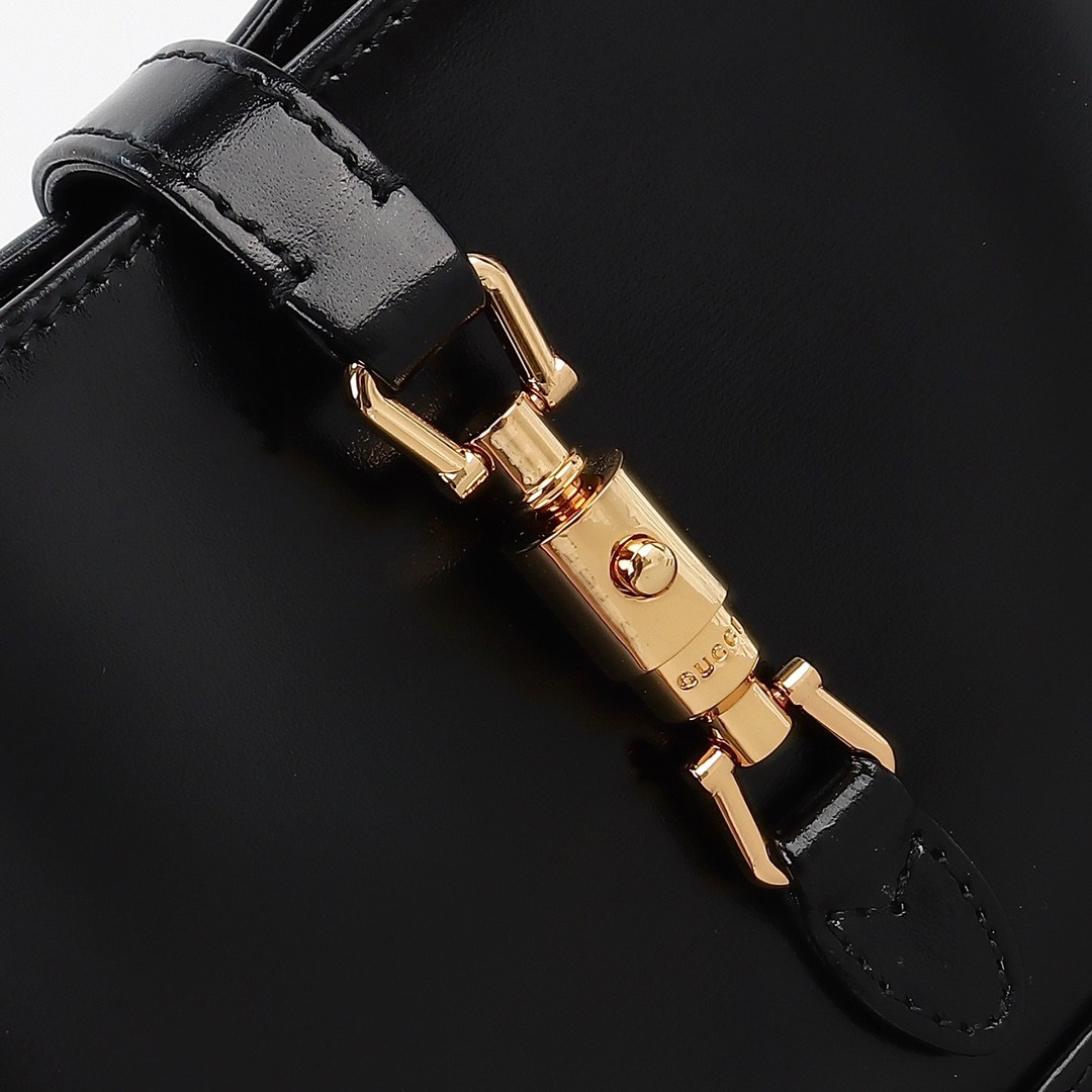 Gucci Jackie 1961 Mini Shoulder Bag — 637091