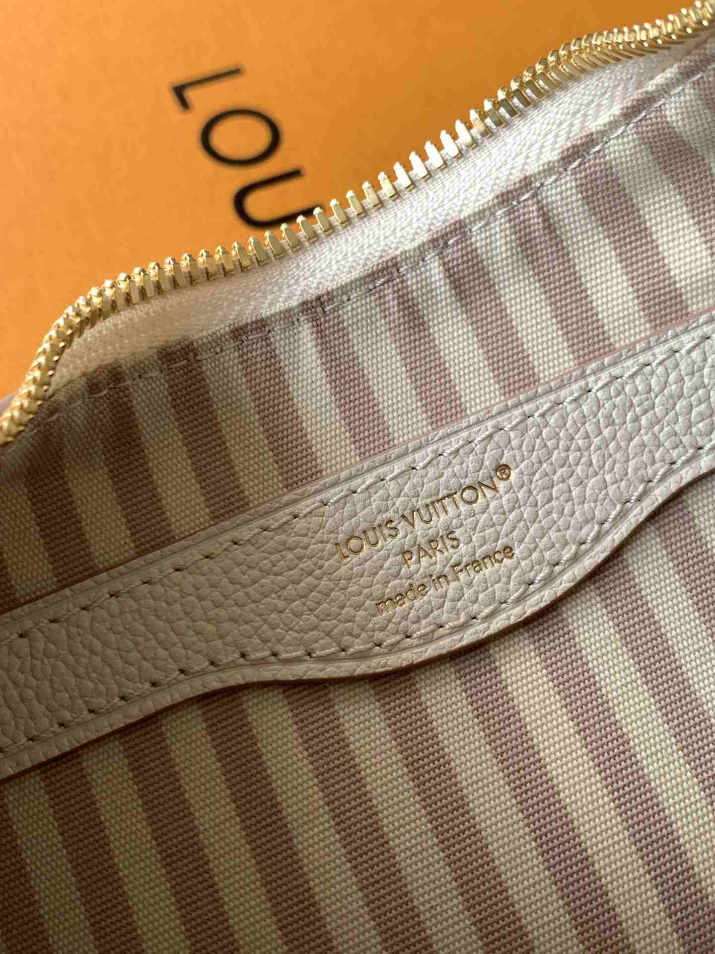 Louis Vuitton Boulogne-Style Shoulder Bag — M14634