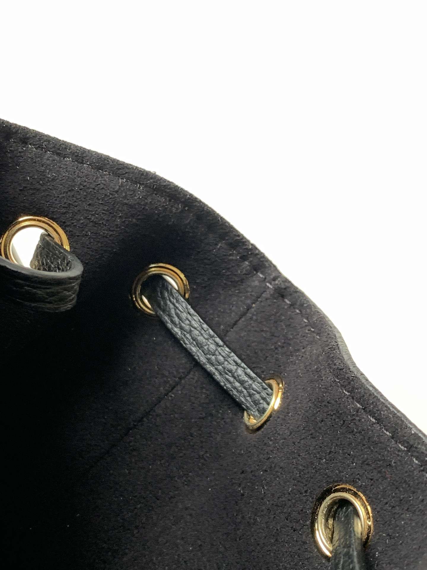 Louis Vuitton Nano Noé-Style Bucket Bag — M46291