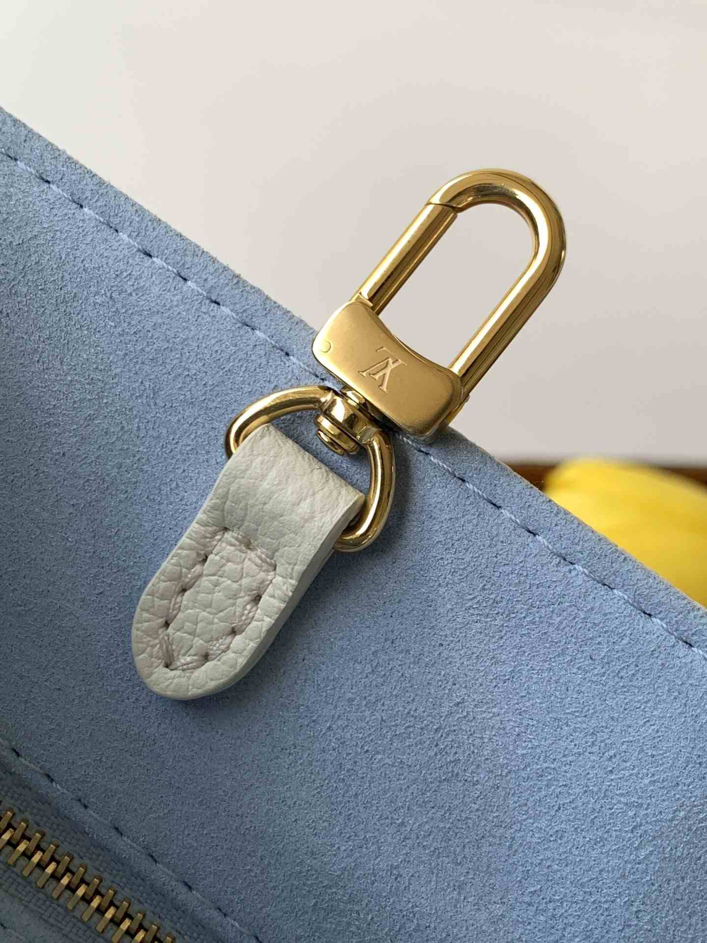 Louis Vuitton OnTheGo PM-Style Tote — M46833