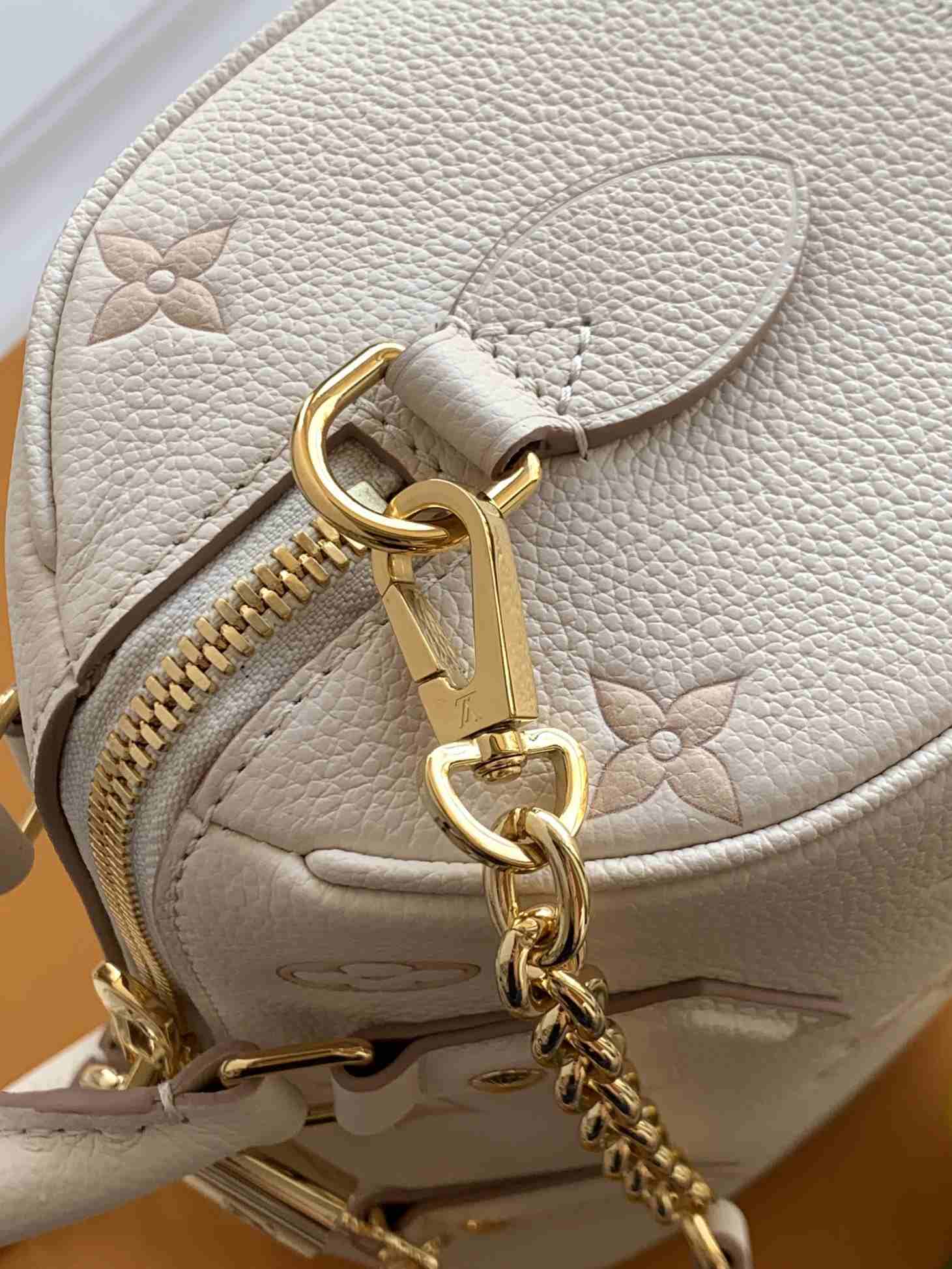 Louis Vuitton Speedy Bandoulière 20 — M14291
